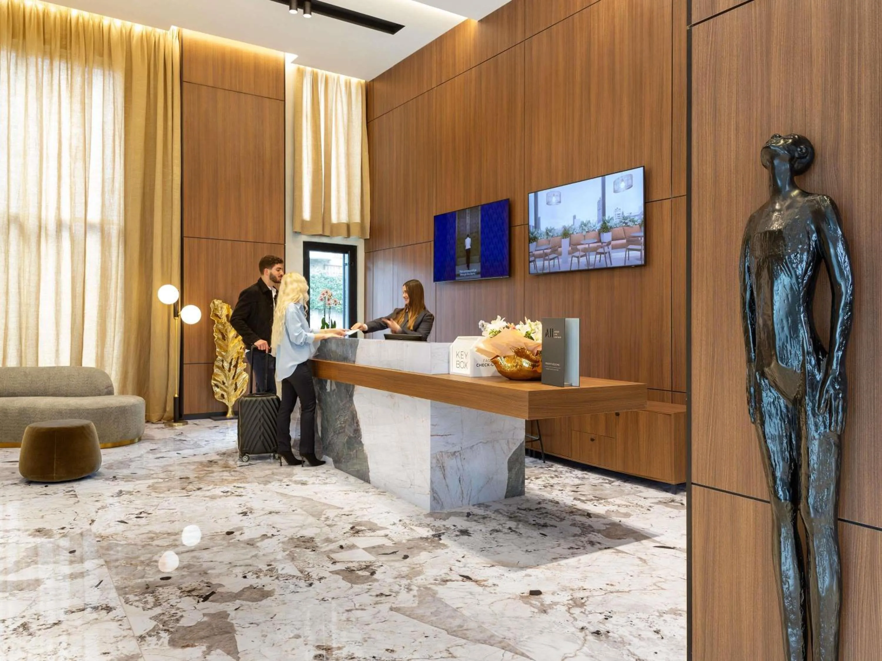 Property building in Mercure Tirana