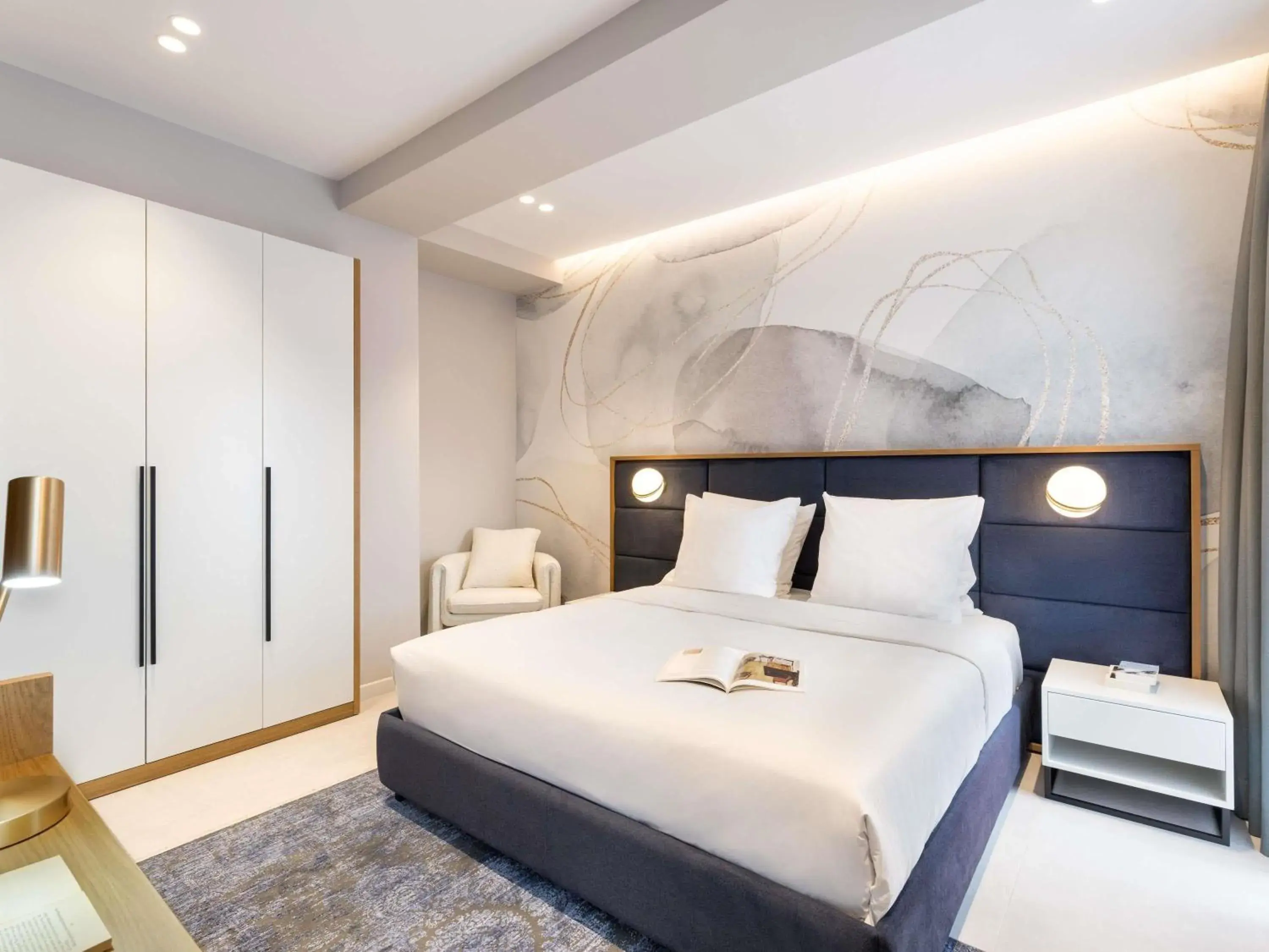 Bedroom, Bed in Mercure Tirana Bedroom, Bed in Mercure Tirana