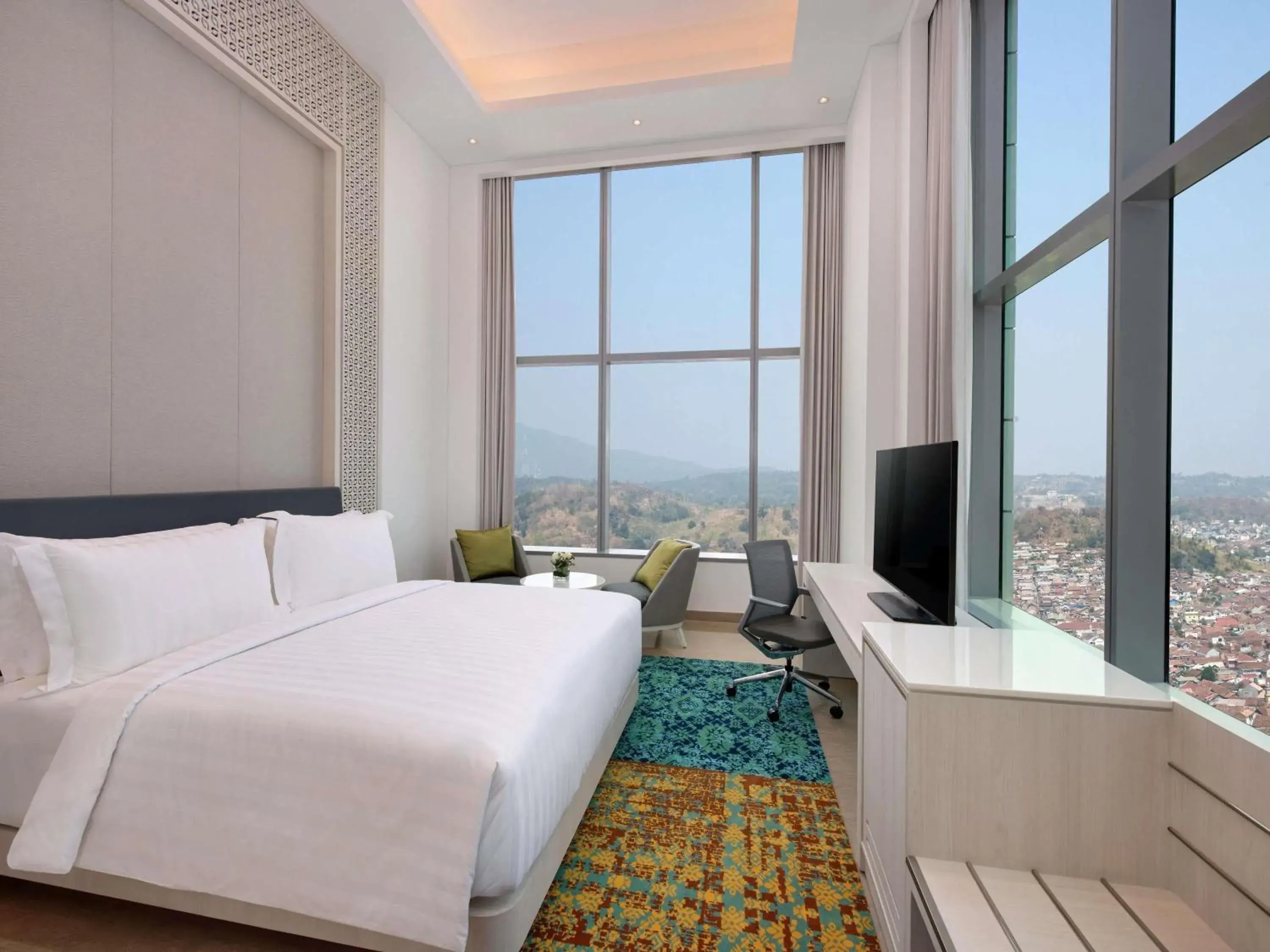 Bedroom, Bed in Grand Mercure Lampung Bedroom, Bed in Grand Mercure Lampung