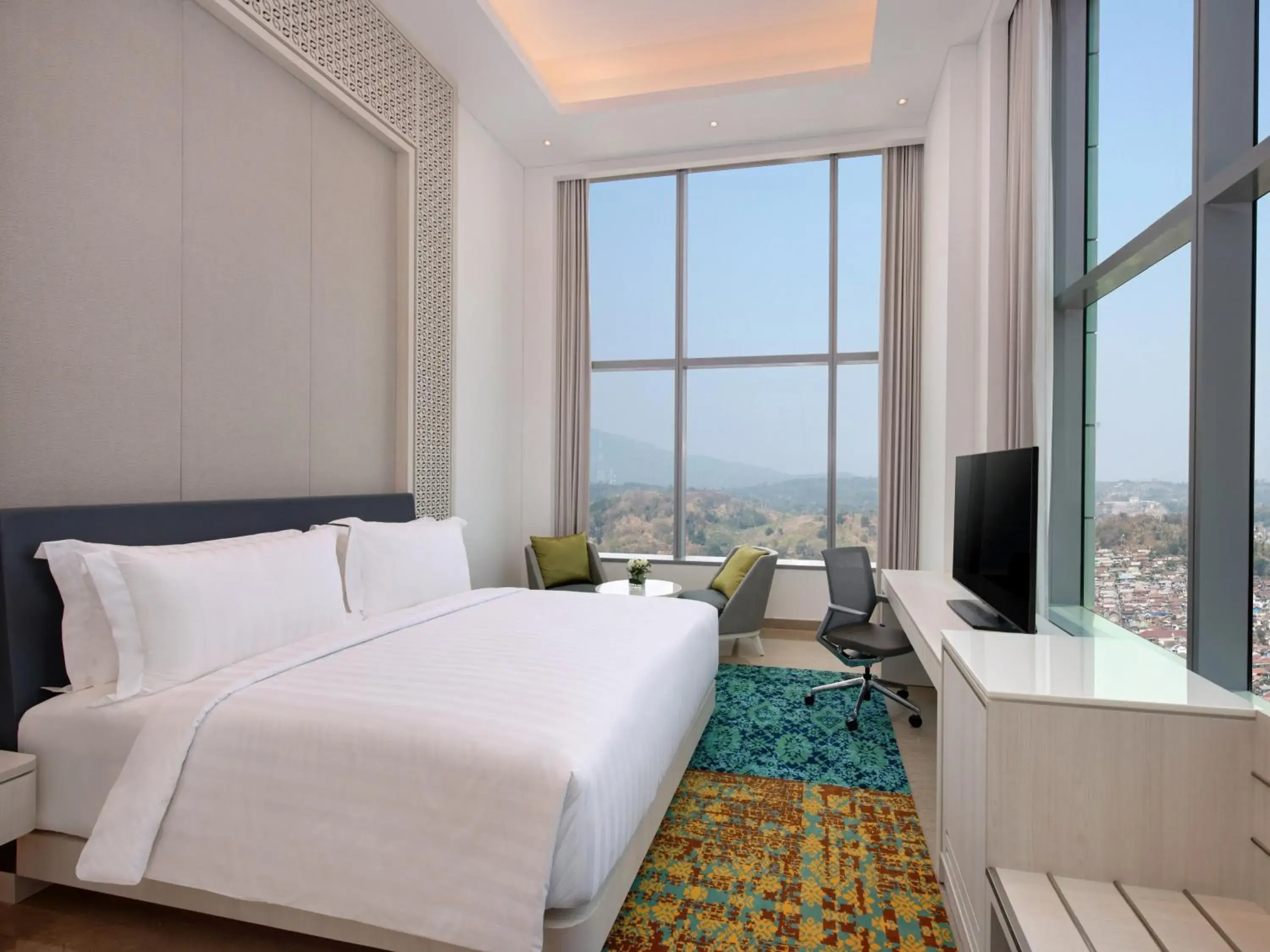 Bedroom, Bed in Grand Mercure Lampung Bedroom, Bed in Grand Mercure Lampung