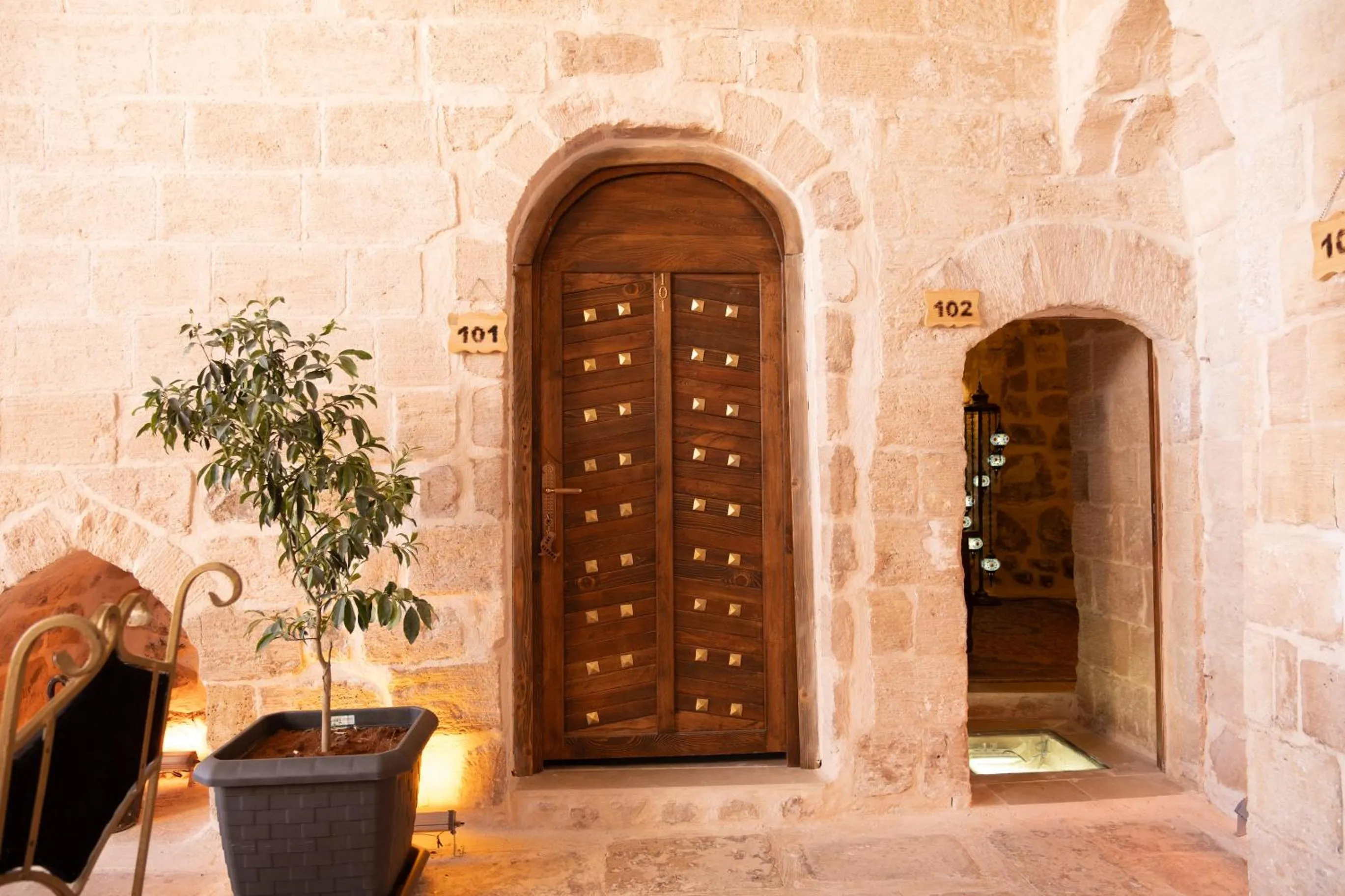 Facade/entrance in ELYANS KONAĞI