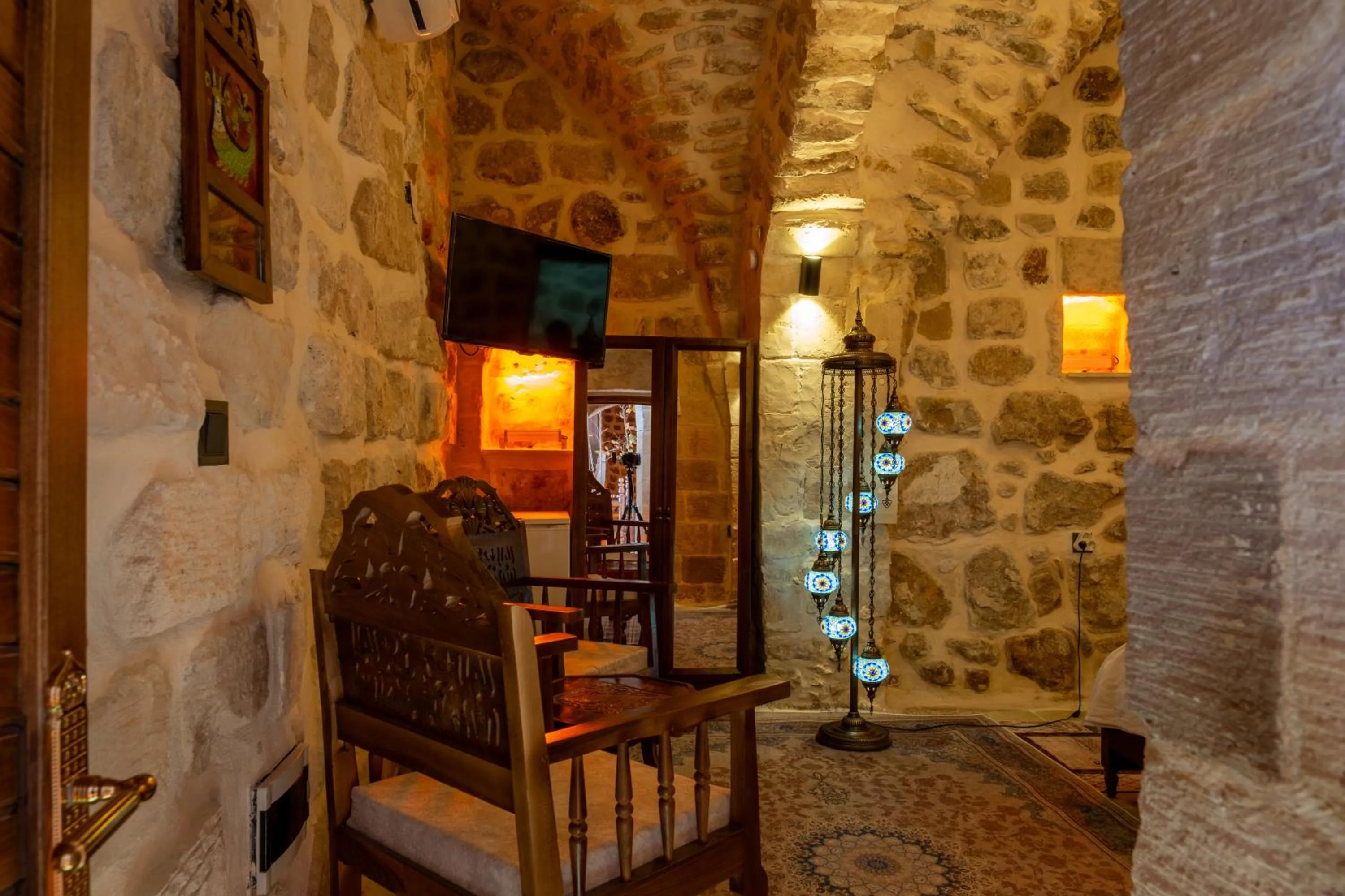TV and multimedia in ELYANS KONAĞI