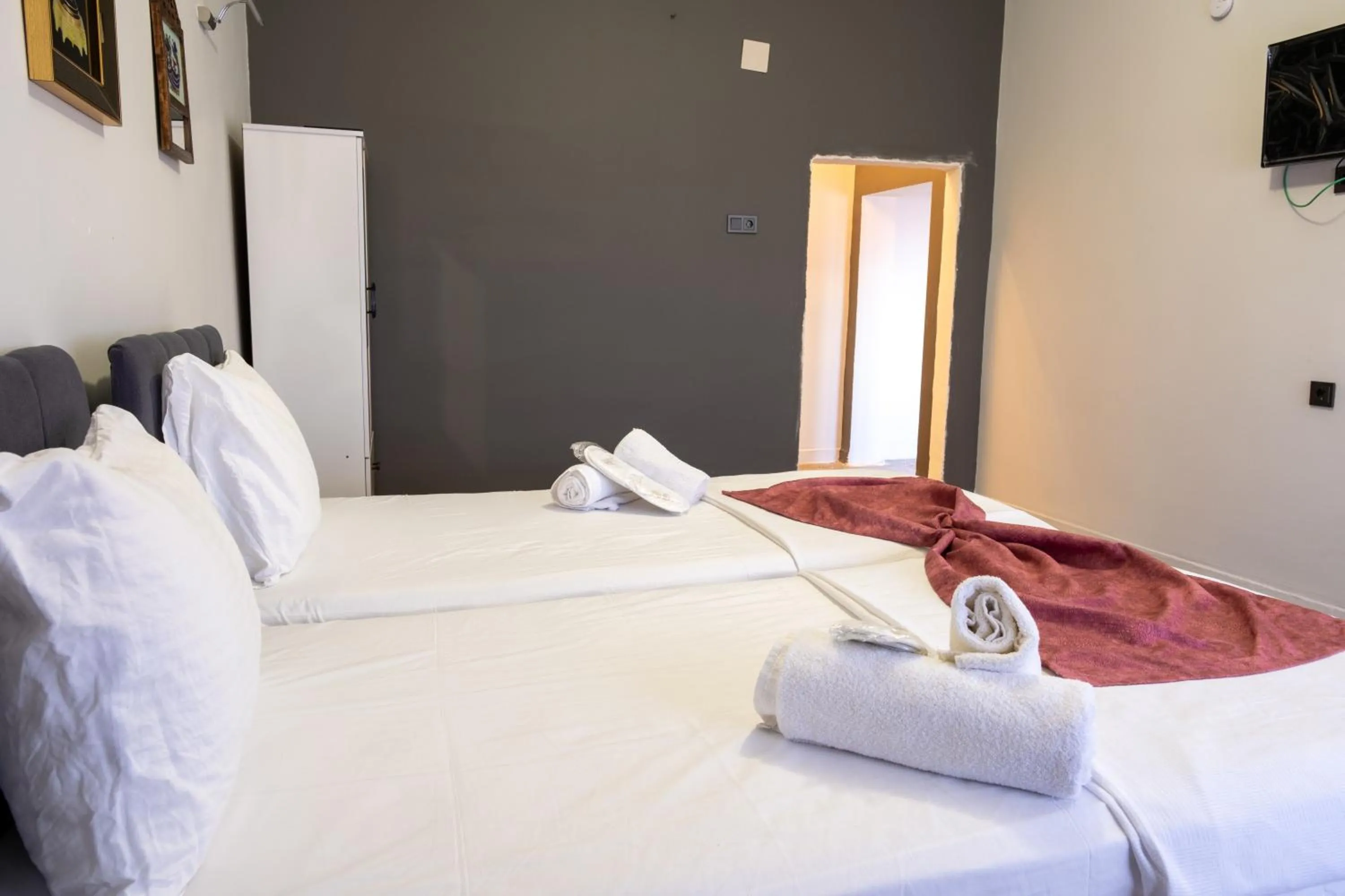 Photo of the whole room, Bed in ELYANS KONAĞI