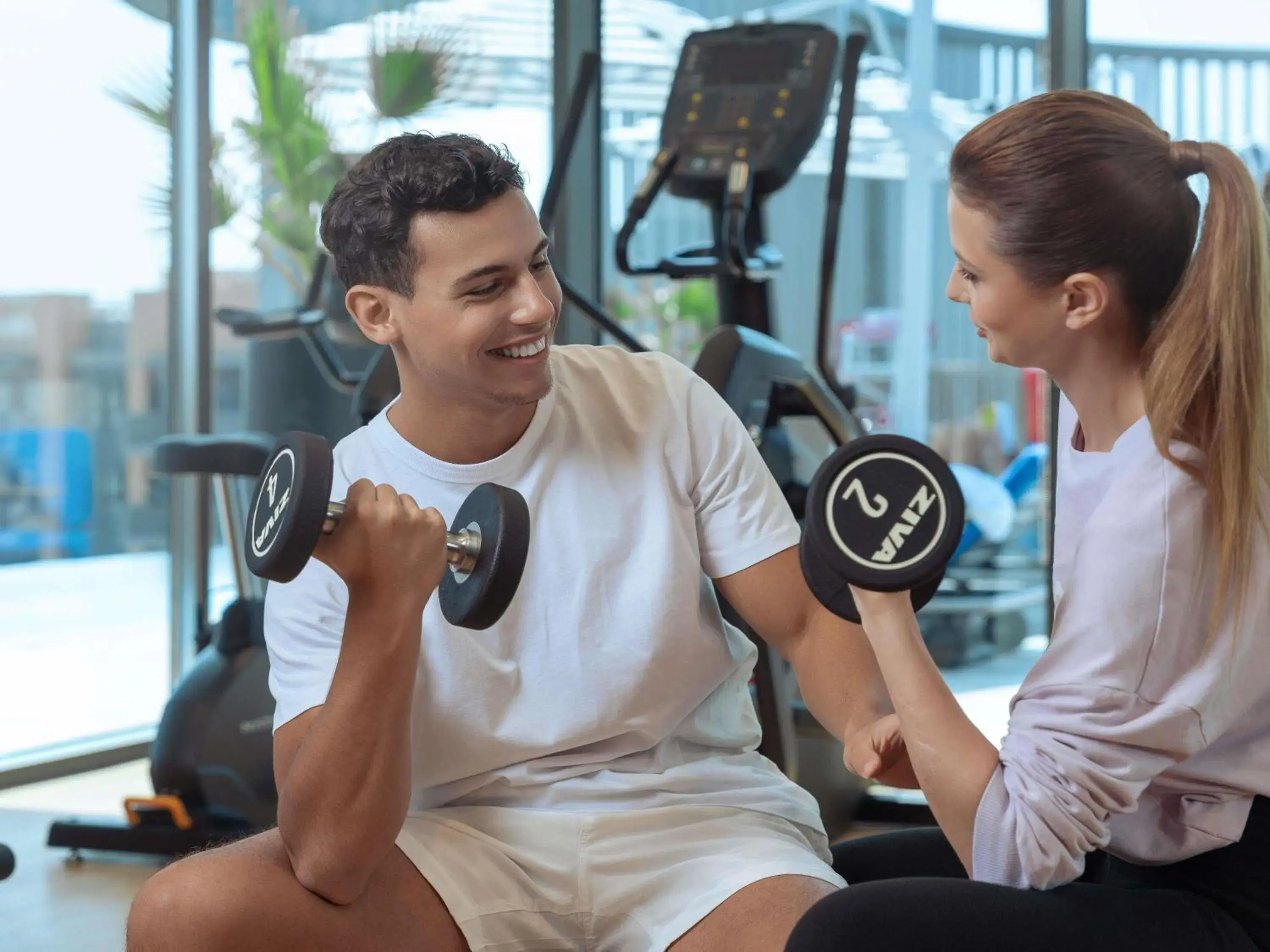 Fitness centre/facilities in Mercure Dubai Deira Fitness centre/facilities in Mercure Dubai Deira