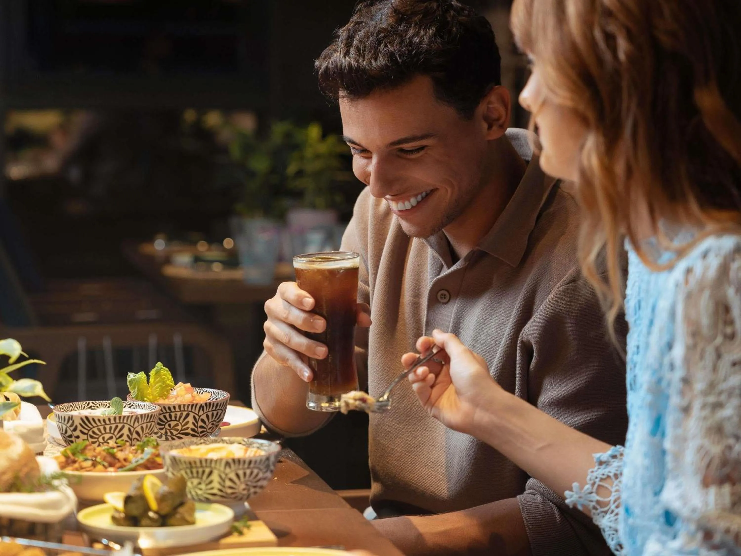 Restaurant/places to eat in Mercure Dubai Deira