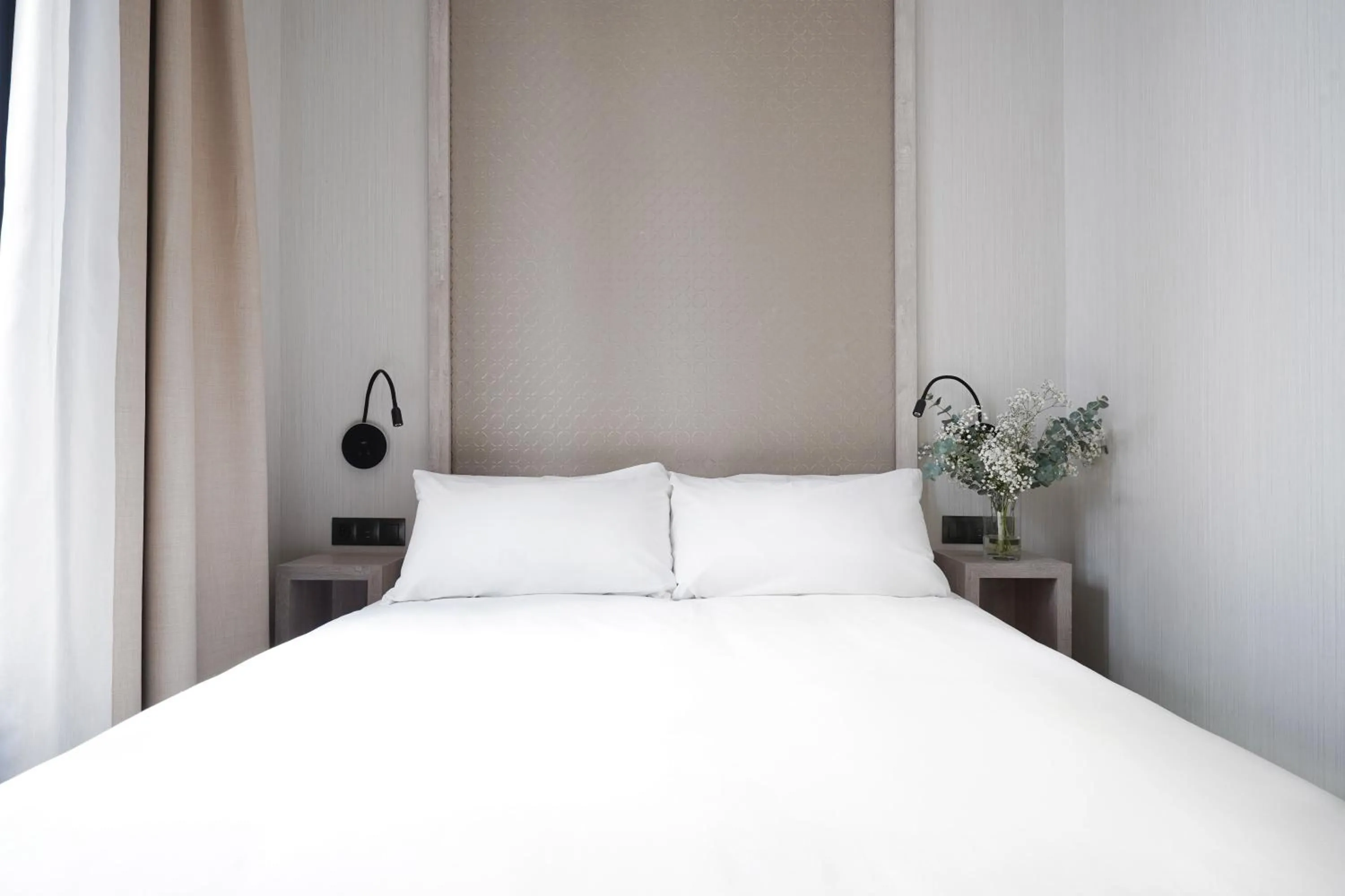 Bed in Numa Madrid Luna