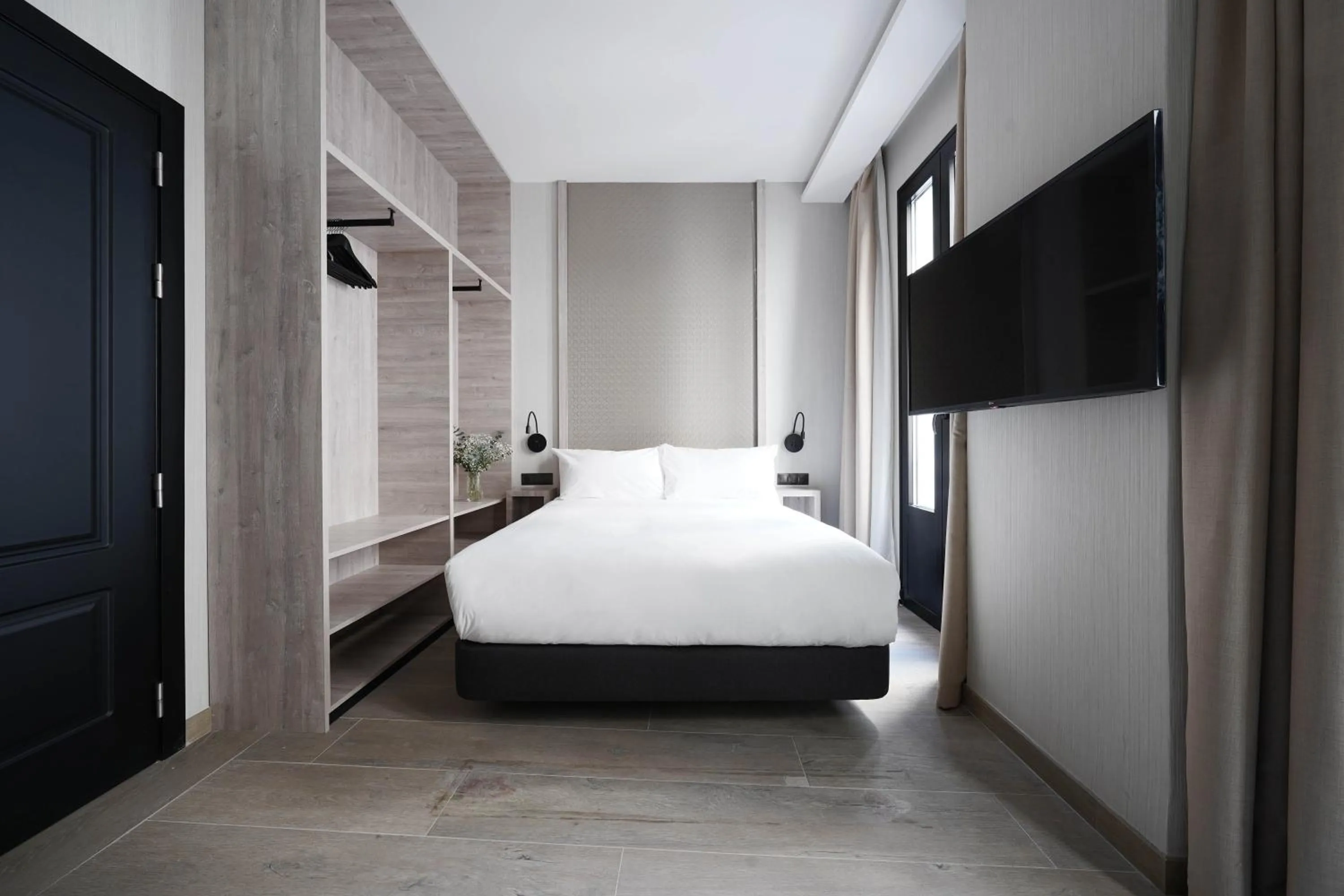 Bed in Numa Madrid Luna