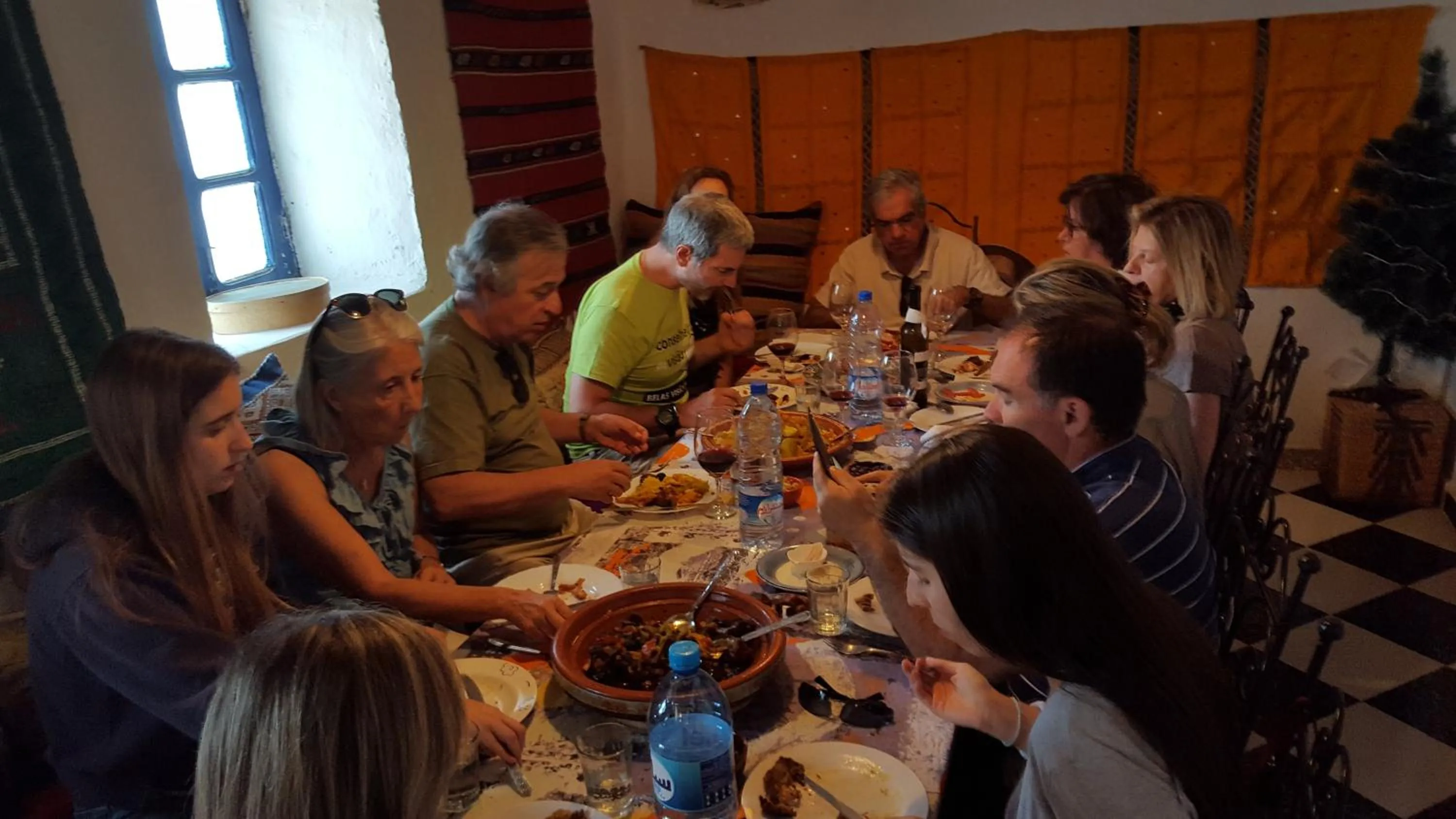 Restaurant/places to eat in Auberge Ibrahim