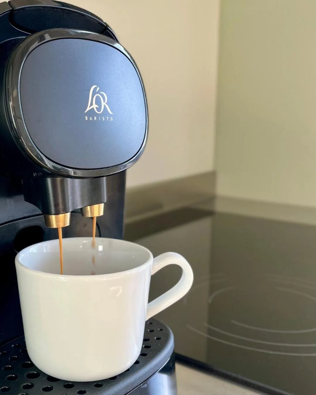 Coffee/tea facilities in Waterfront Cabins