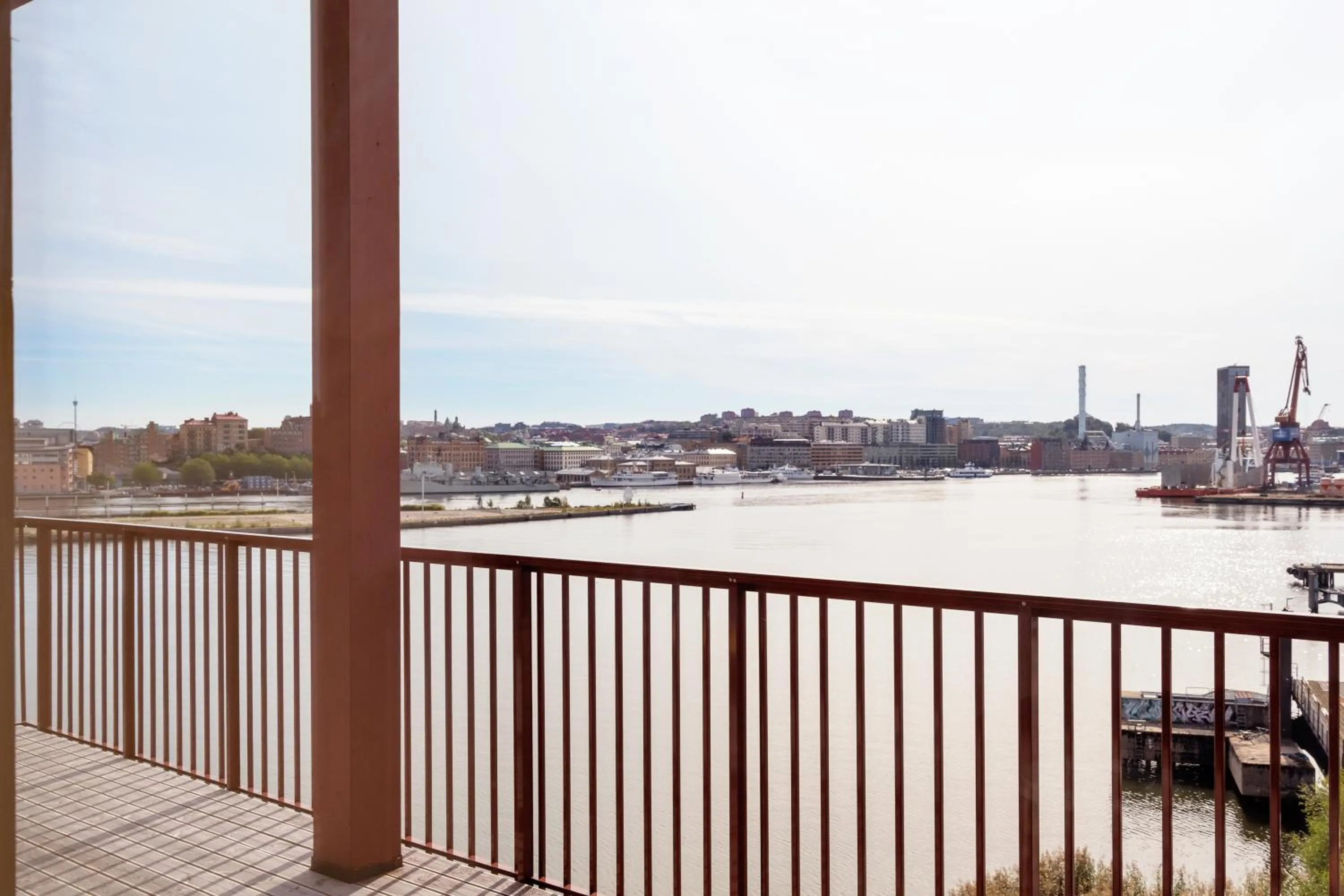 City view in Waterfront Cabins