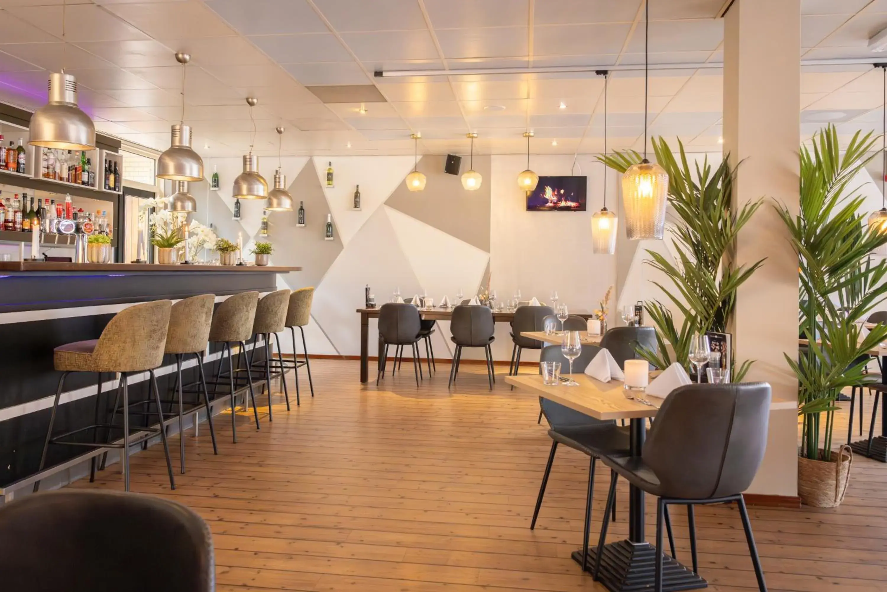 Restaurant/places to eat in Fletcher Hotel - Restaurant de Cooghen Restaurant/places to eat in Fletcher Hotel - Restaurant de Cooghen