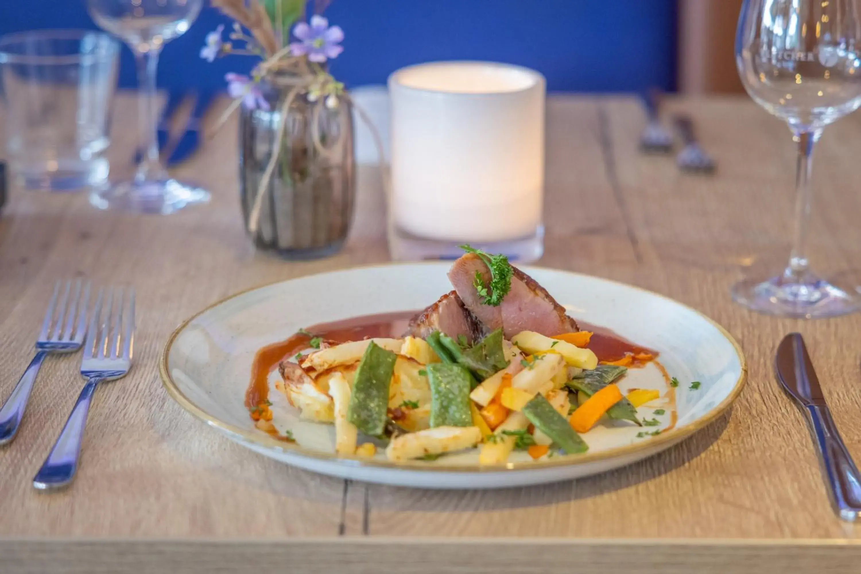 Restaurant/places to eat in Fletcher Hotel - Restaurant de Cooghen Restaurant/places to eat in Fletcher Hotel - Restaurant de Cooghen