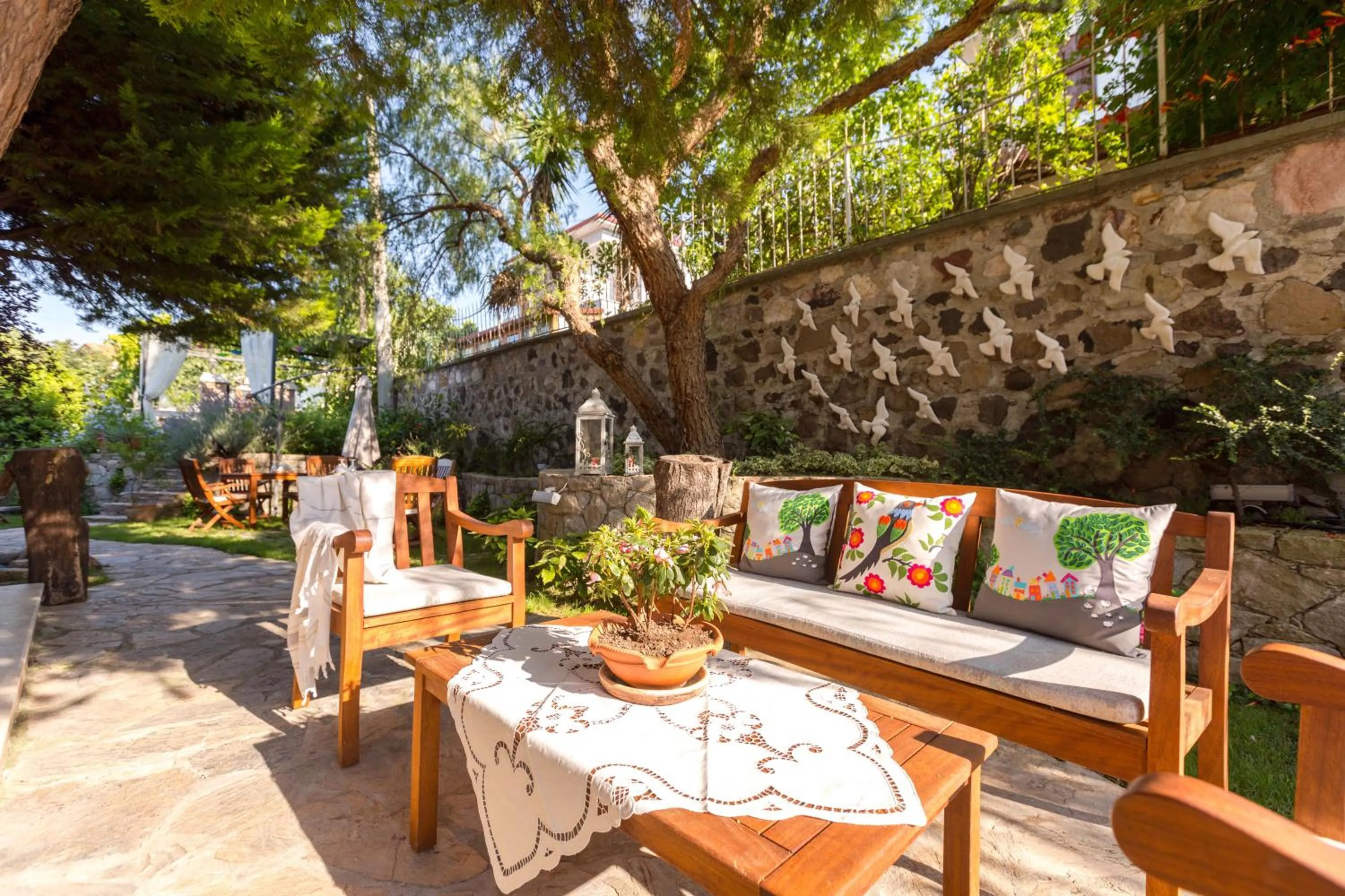 Facade/entrance in Cunda Esen Hotel
