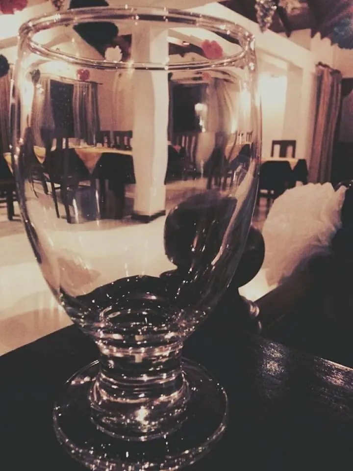 Restaurant/places to eat in Grand Kandy Villa