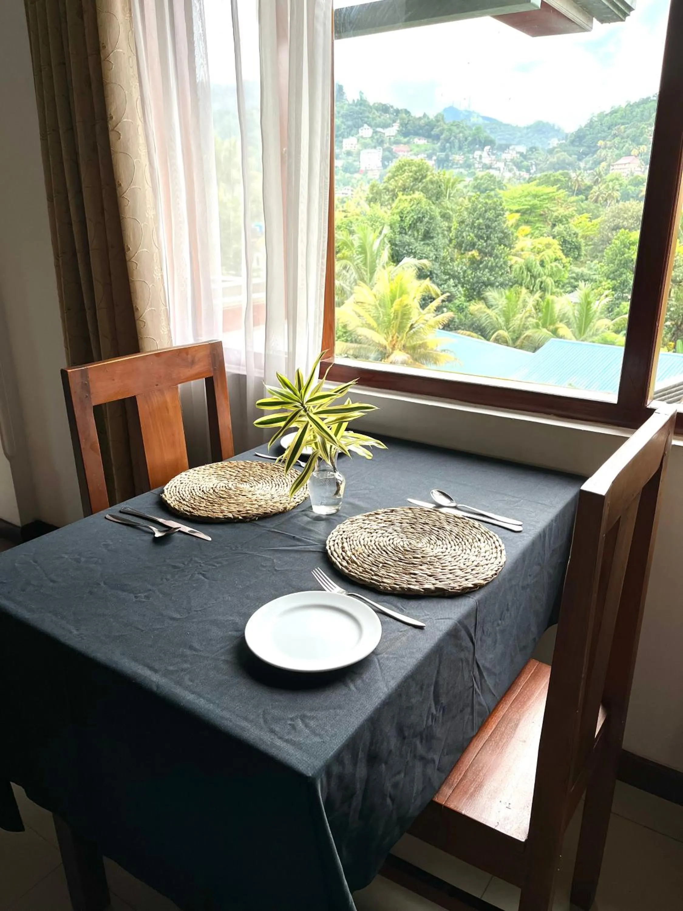 Grand Kandy Villa