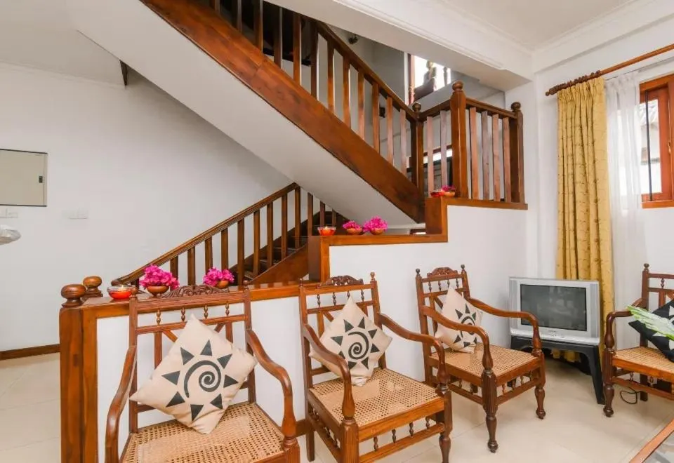 Seating area in Grand Kandy Villa