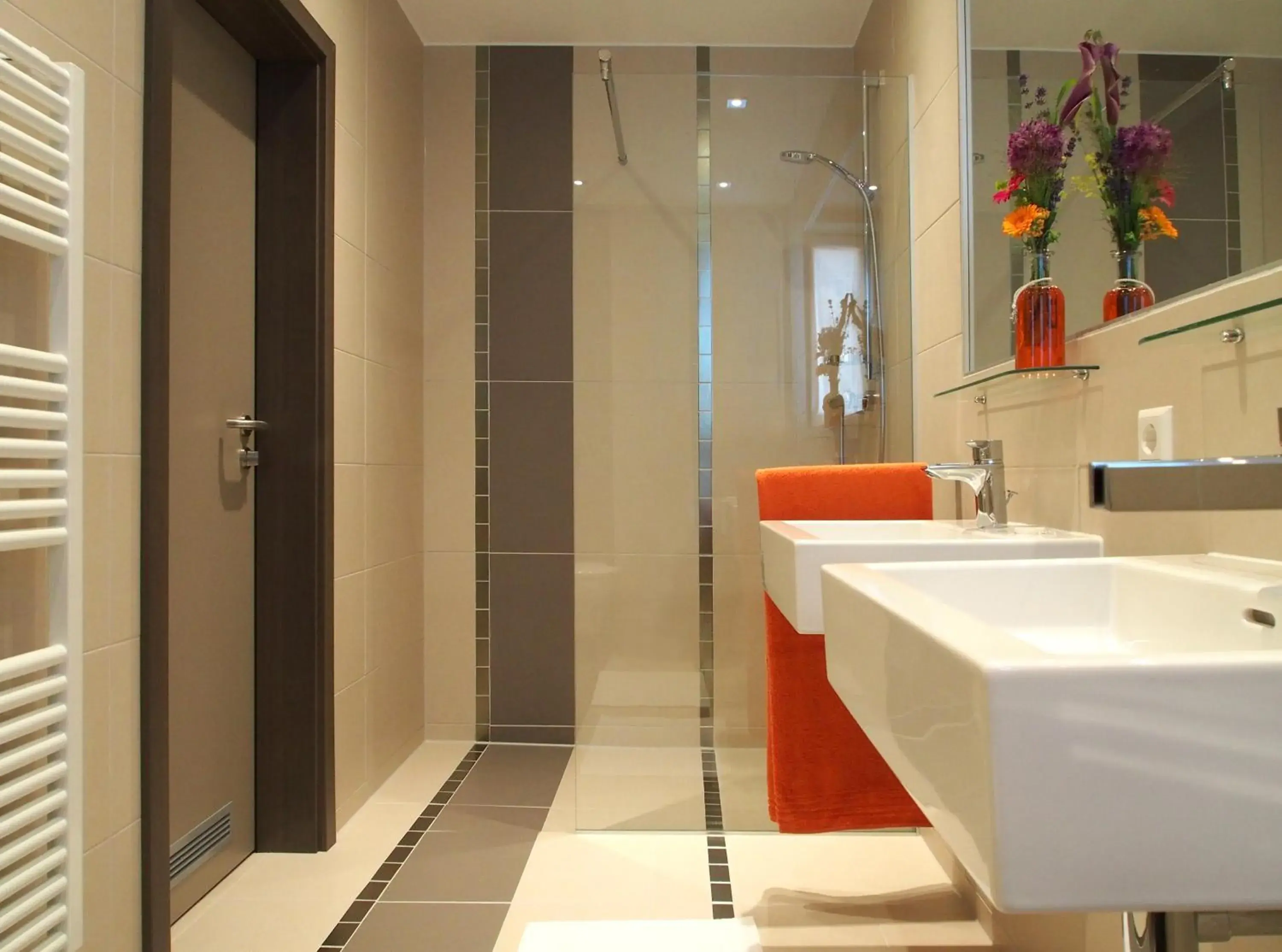 Double Room with Private Bathroom - single occupancy in Myhotel Double Room with Private Bathroom - single occupancy in Myhotel