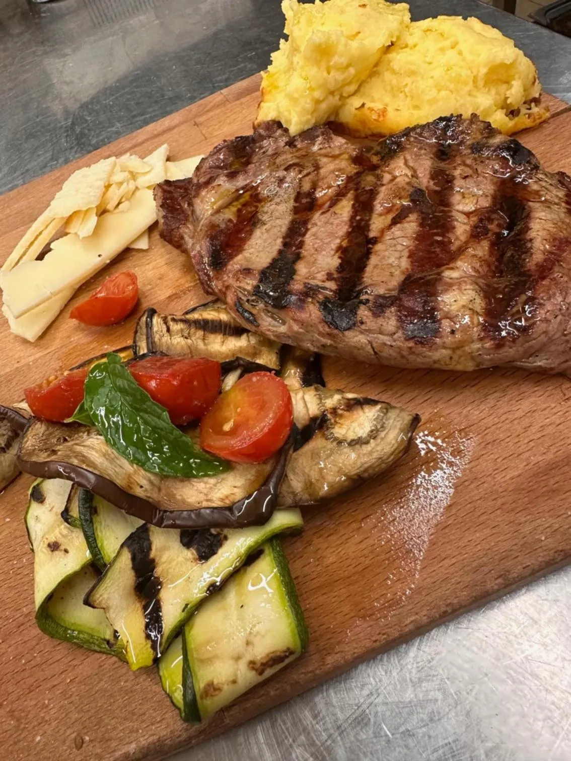 Meals in Agriturismo Il Trappeto