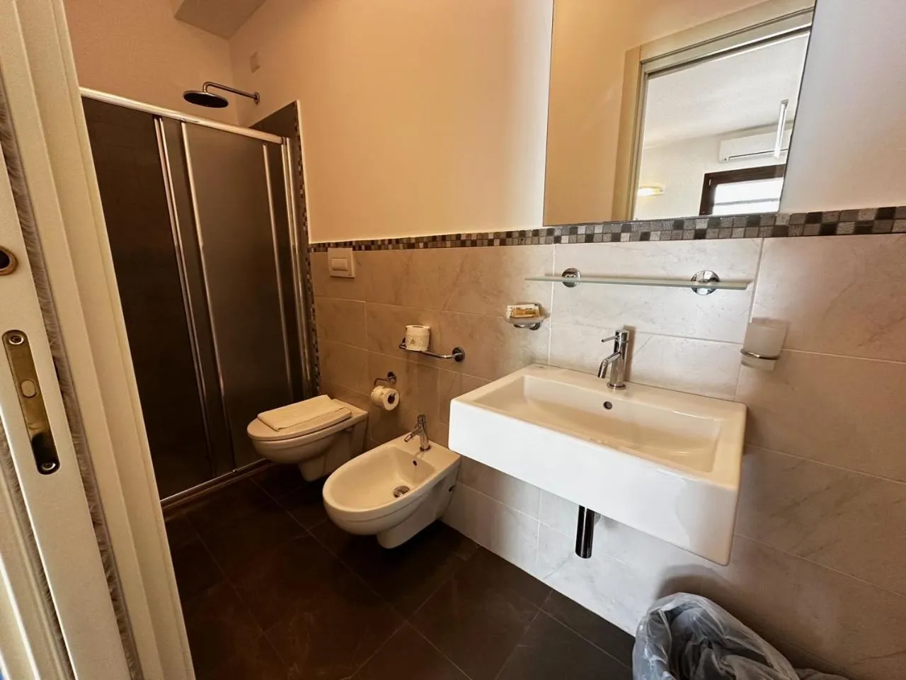 Shower in Agriturismo Il Trappeto