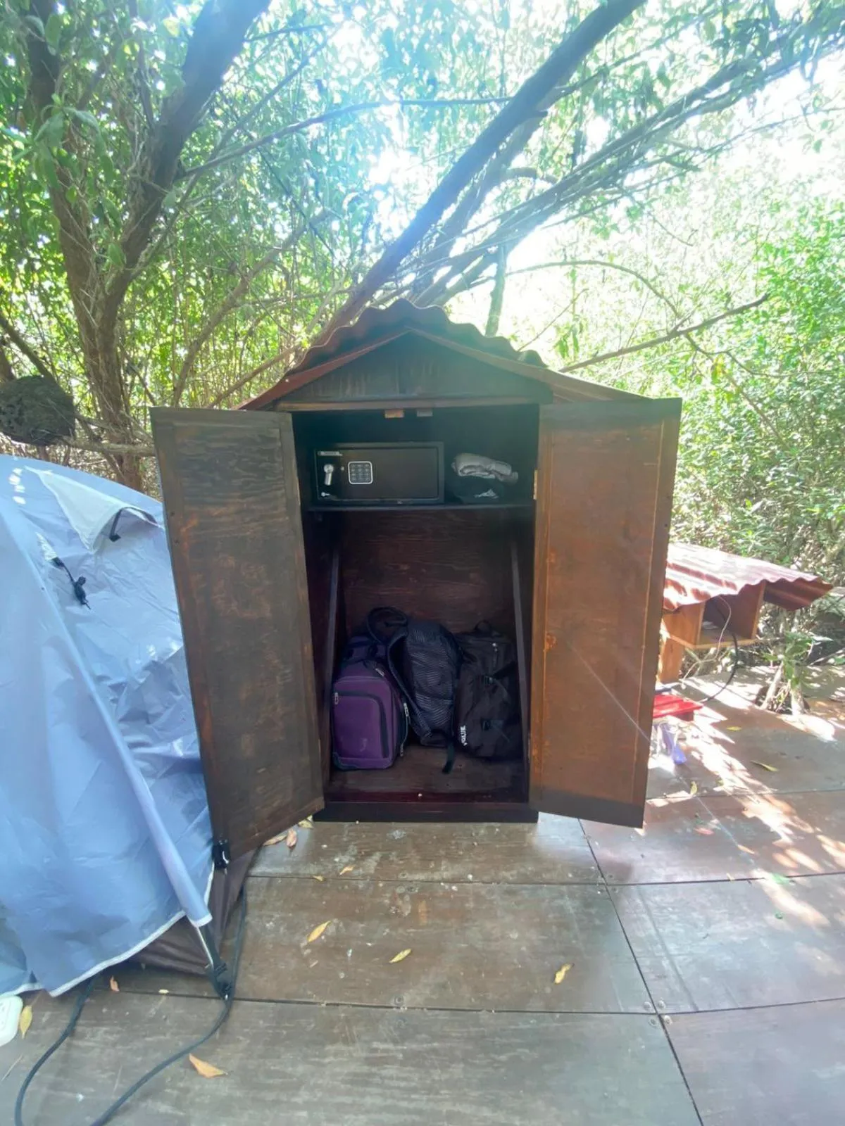 wardrobe in Posada Corazon Mazunte