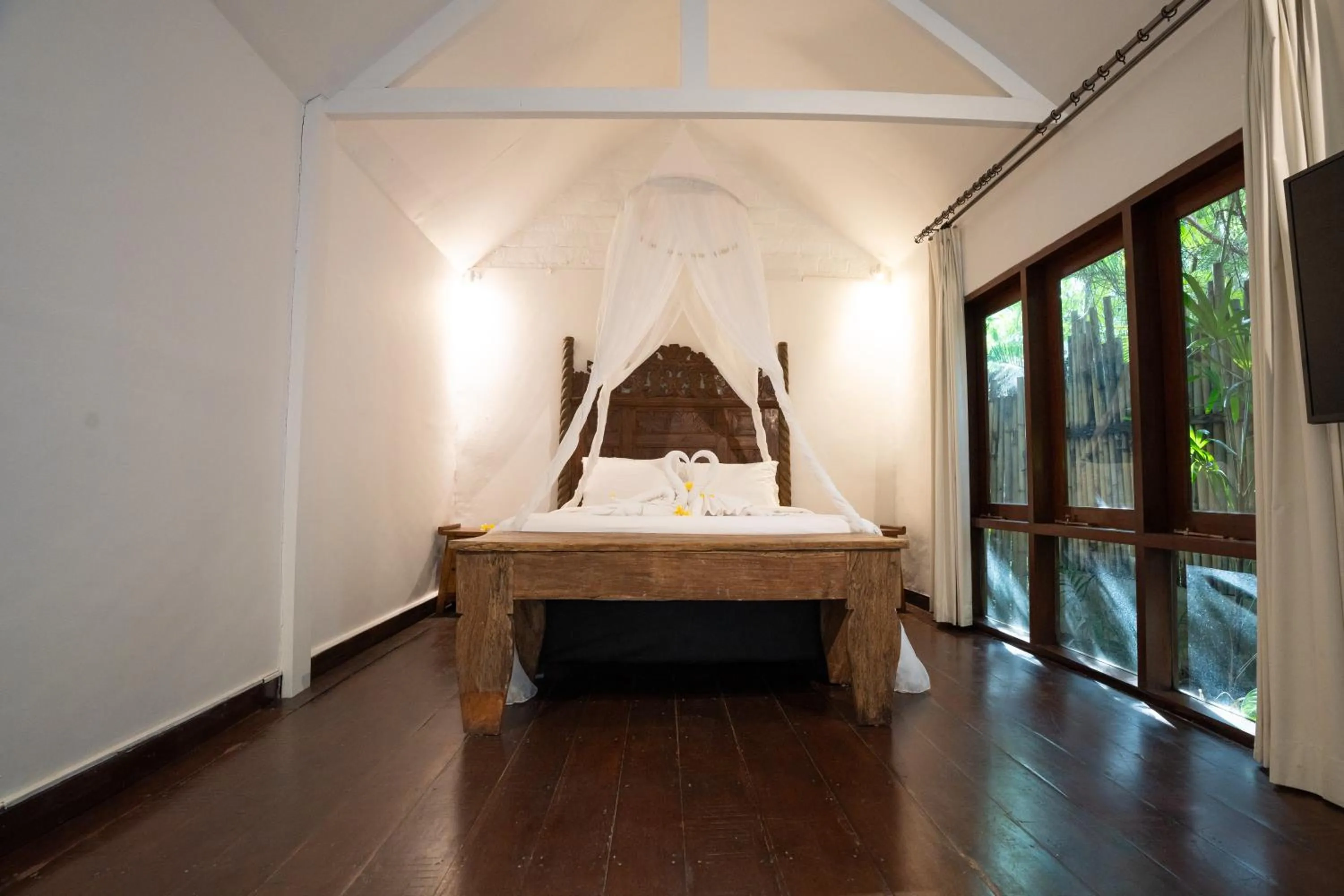 Bedroom, Bed in The Gardens Seminyak