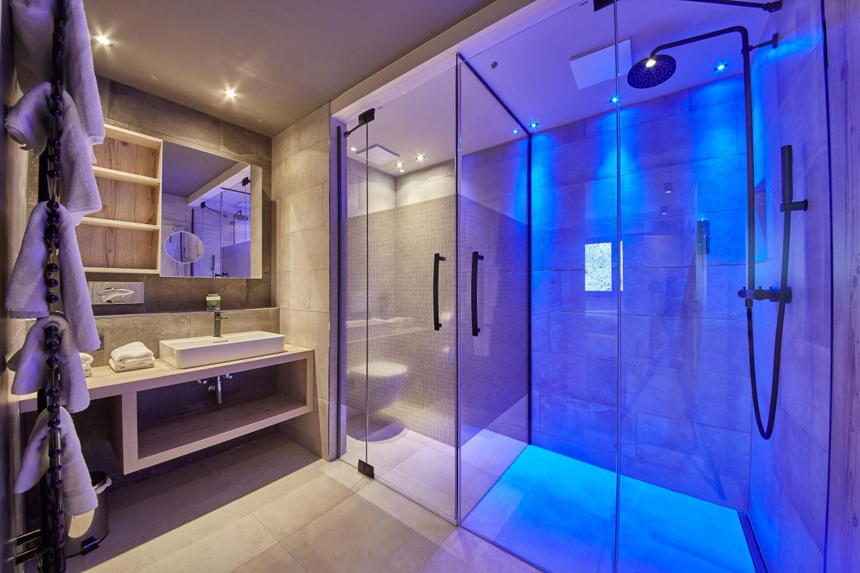 Photo of the whole room in THOMSN Central Hotel & Appartements