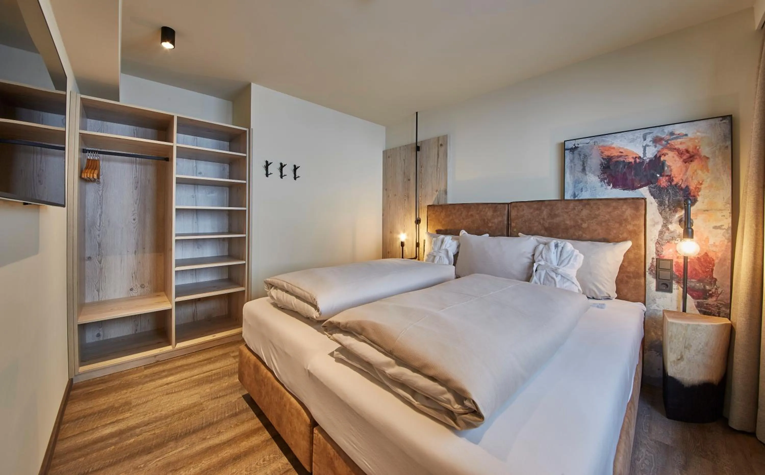 Photo of the whole room, Bed in THOMSN Central Hotel & Appartements