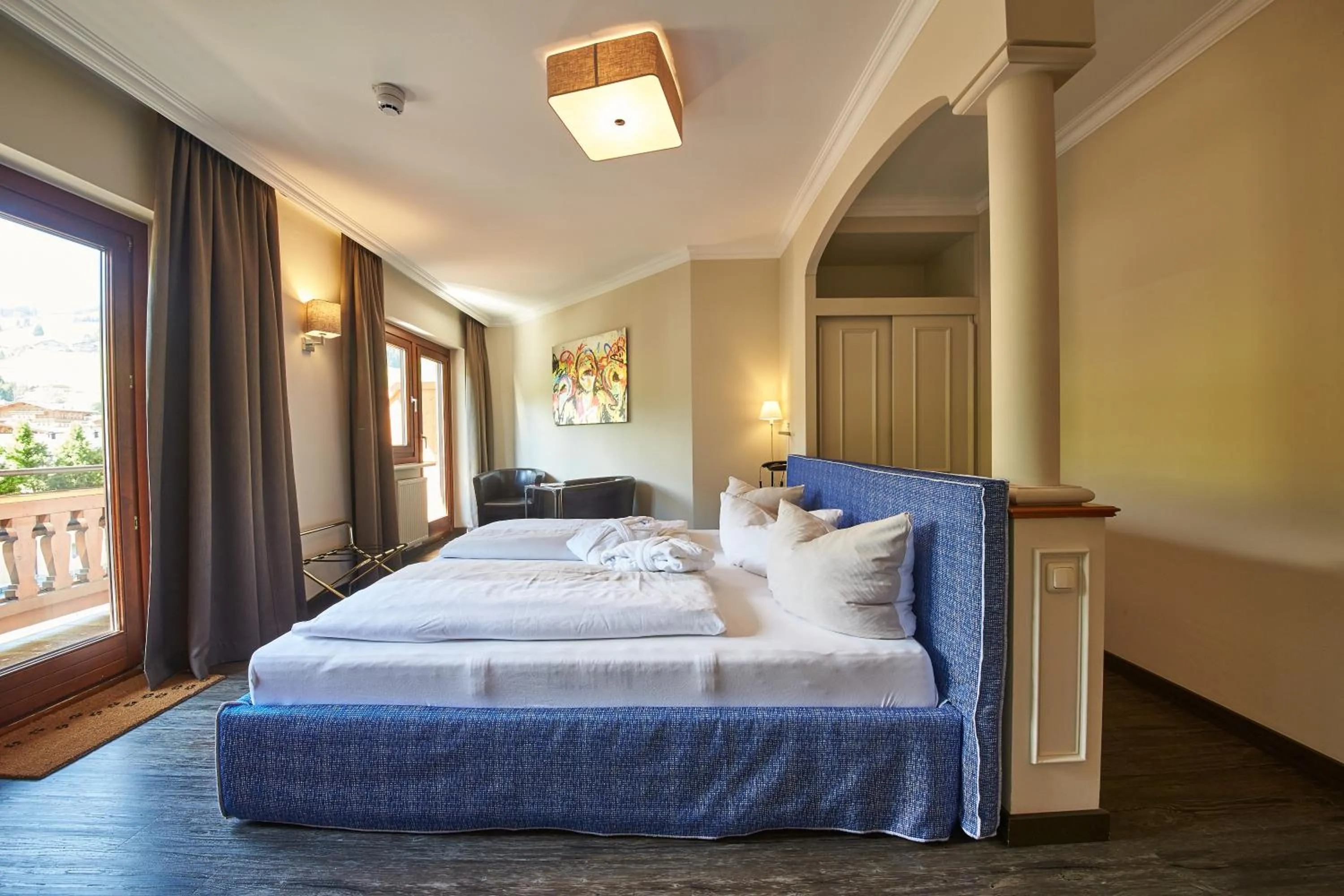 Photo of the whole room, Bed in THOMSN Central Hotel & Appartements