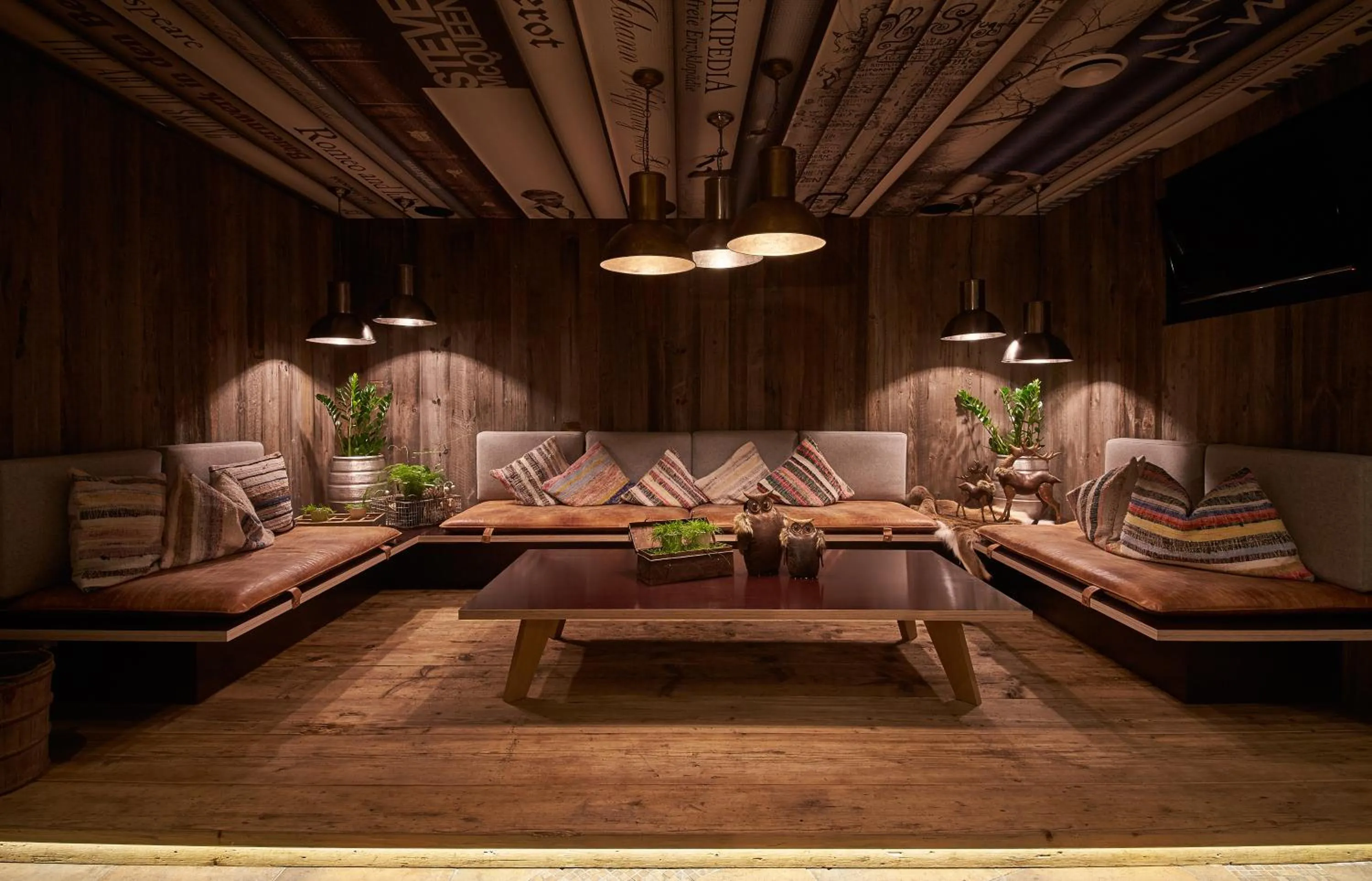 Lounge or bar in THOMSN Central Hotel & Appartements