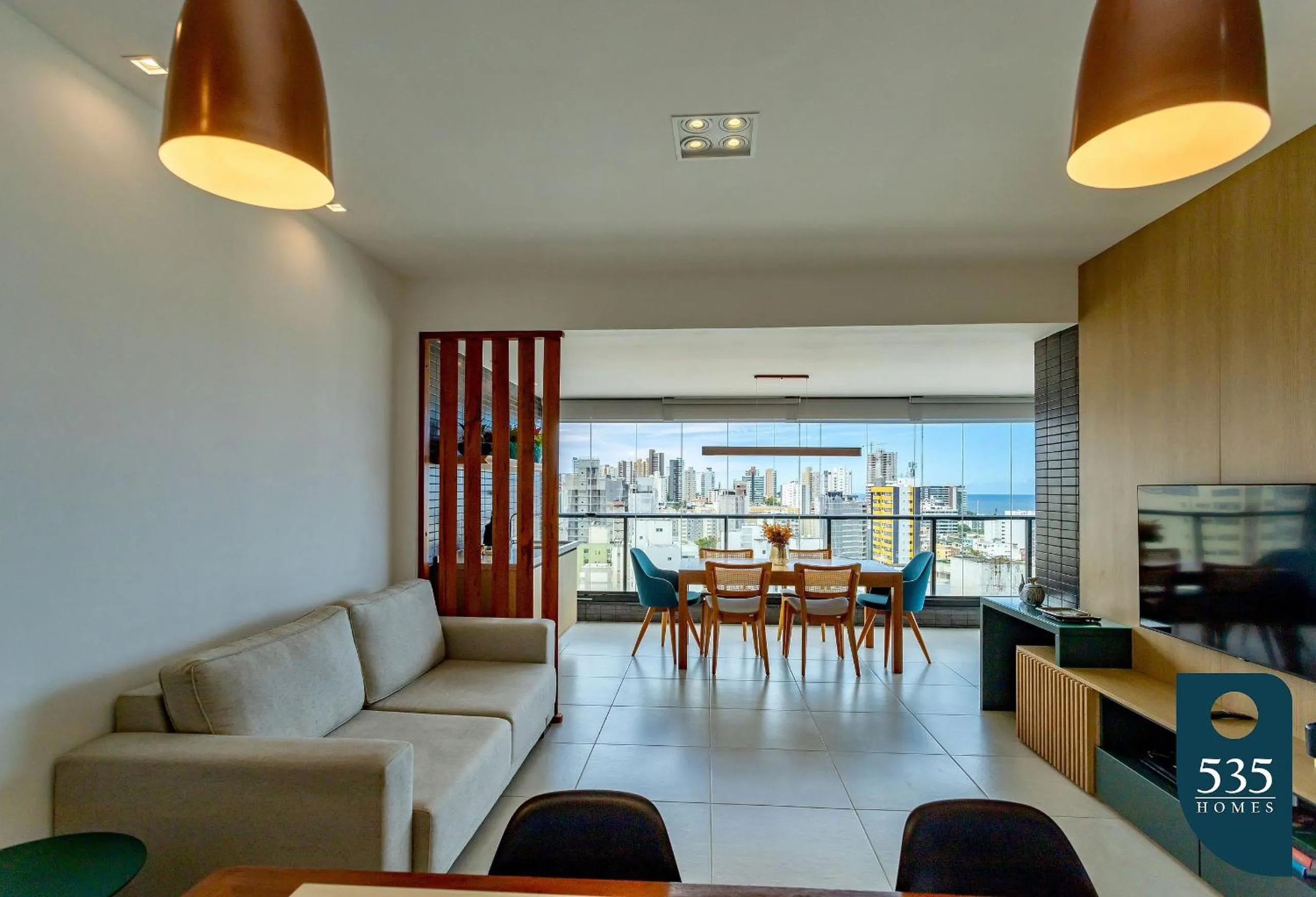 Living room in Lindo e aconchegante com vista panorâmica na Barra