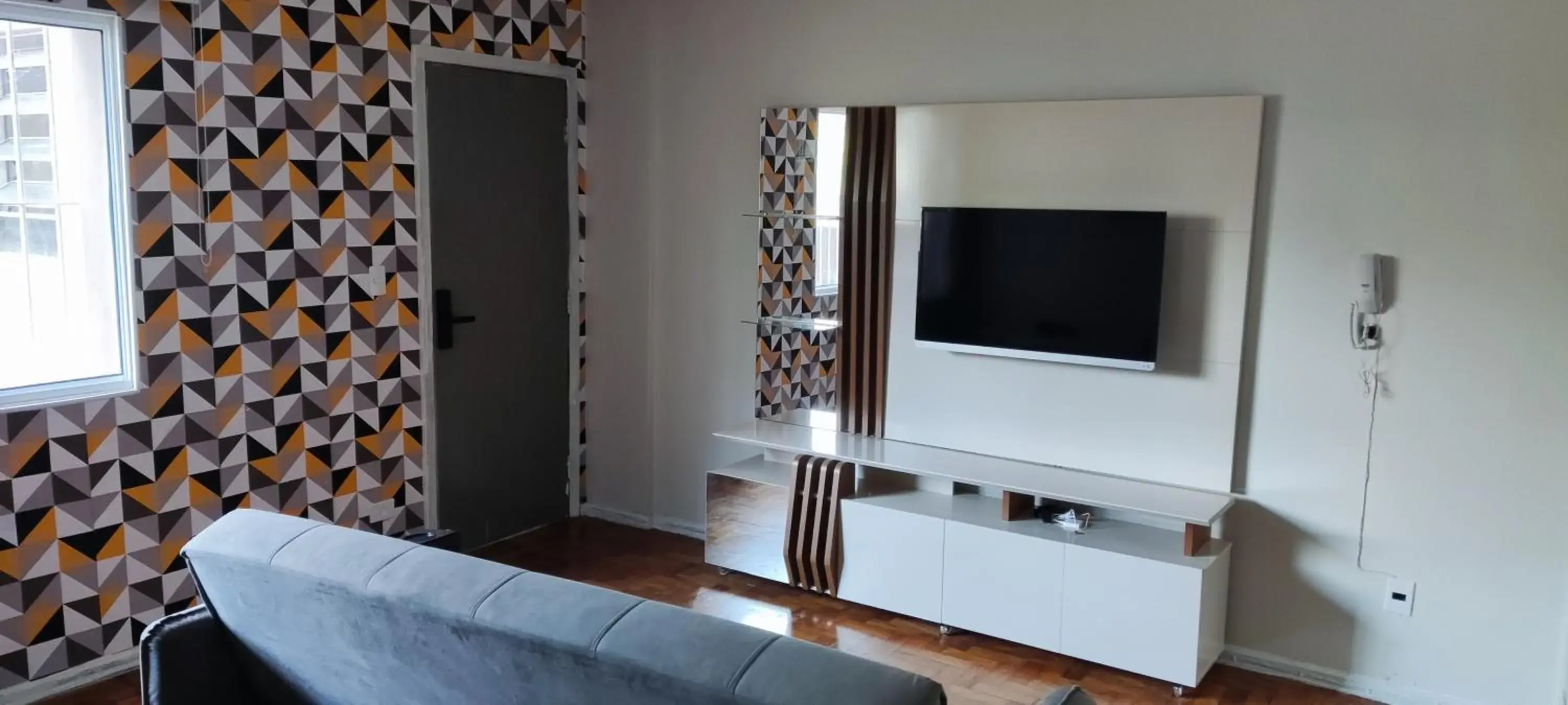 Big apartment close to Allianz Park Big apartment close to Allianz Park