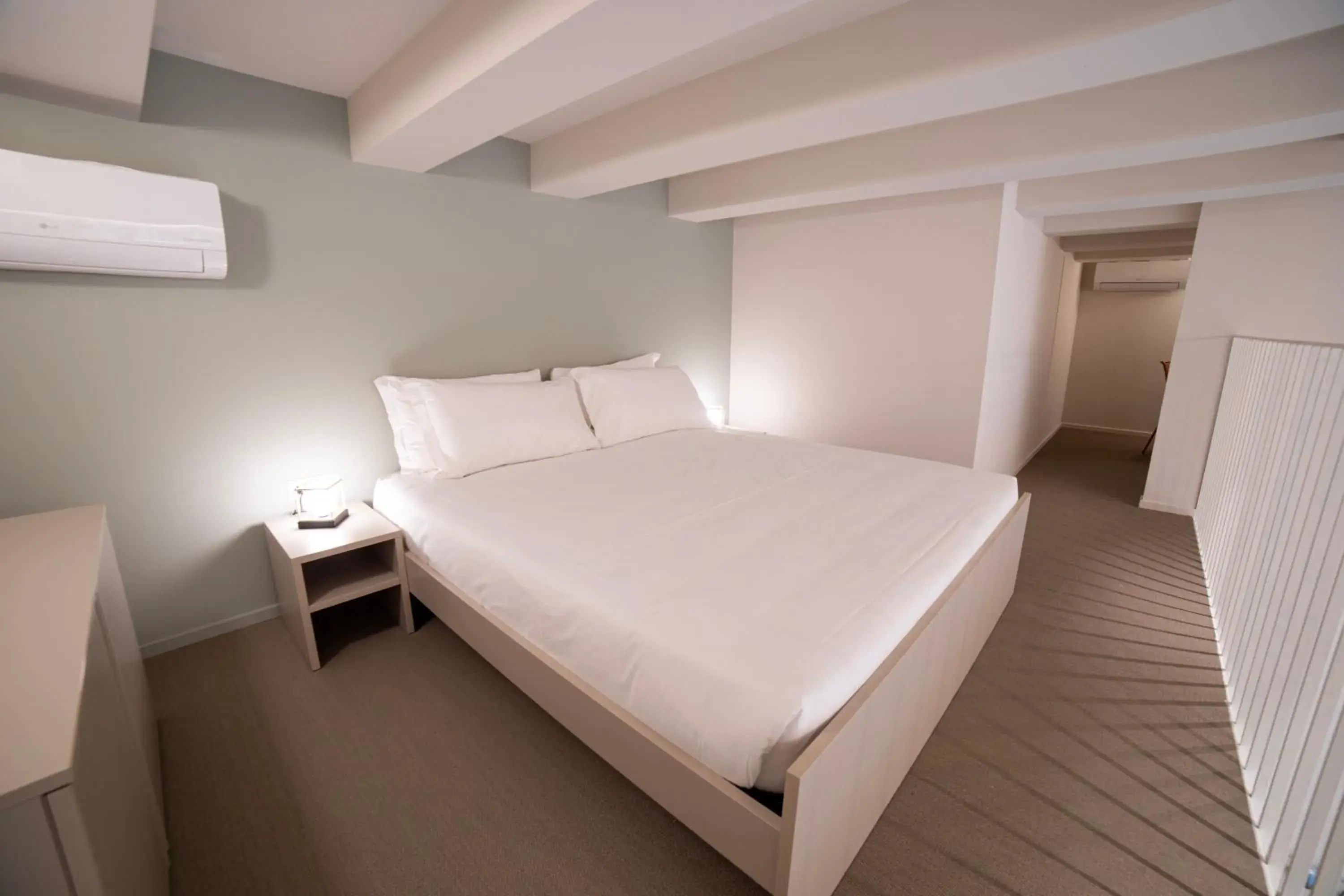 Bed in Be Mate Torino Centro Bed in Be Mate Torino Centro