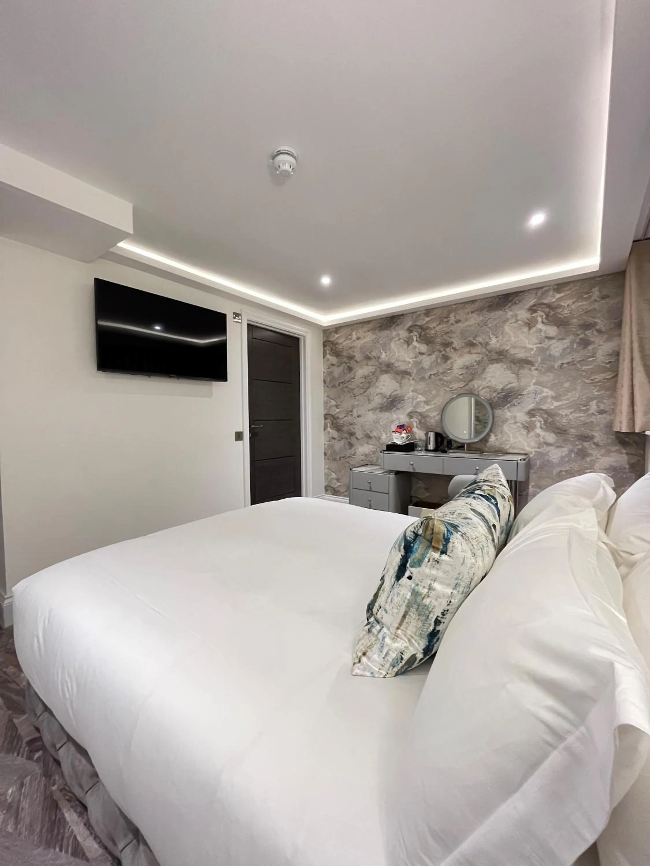 Bed in Philharmonic Hotel