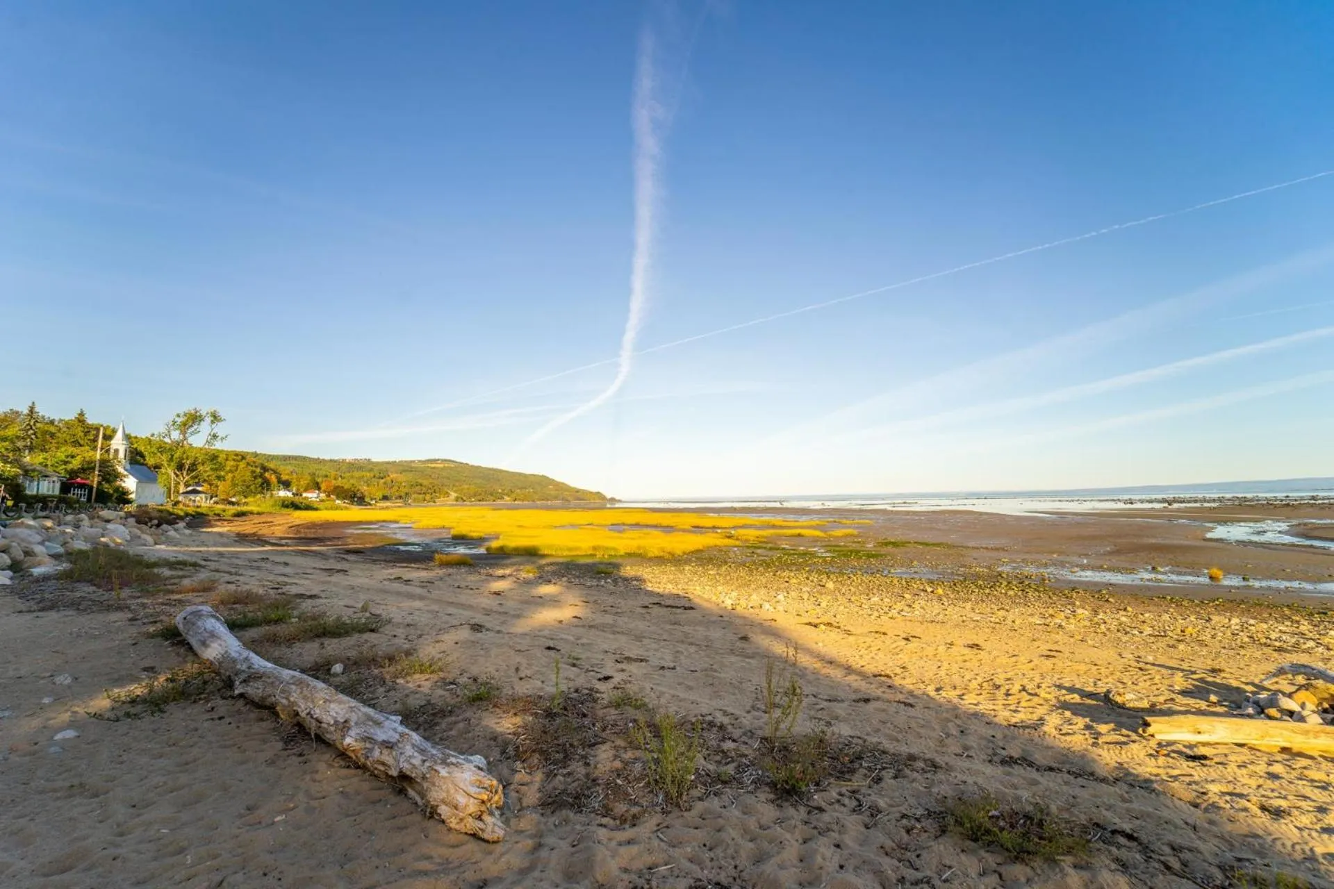 Nearby landmark in Auberge de la rive de Charlevoix - Auberge de jeunesse familiale pour voyageurs de tous âges