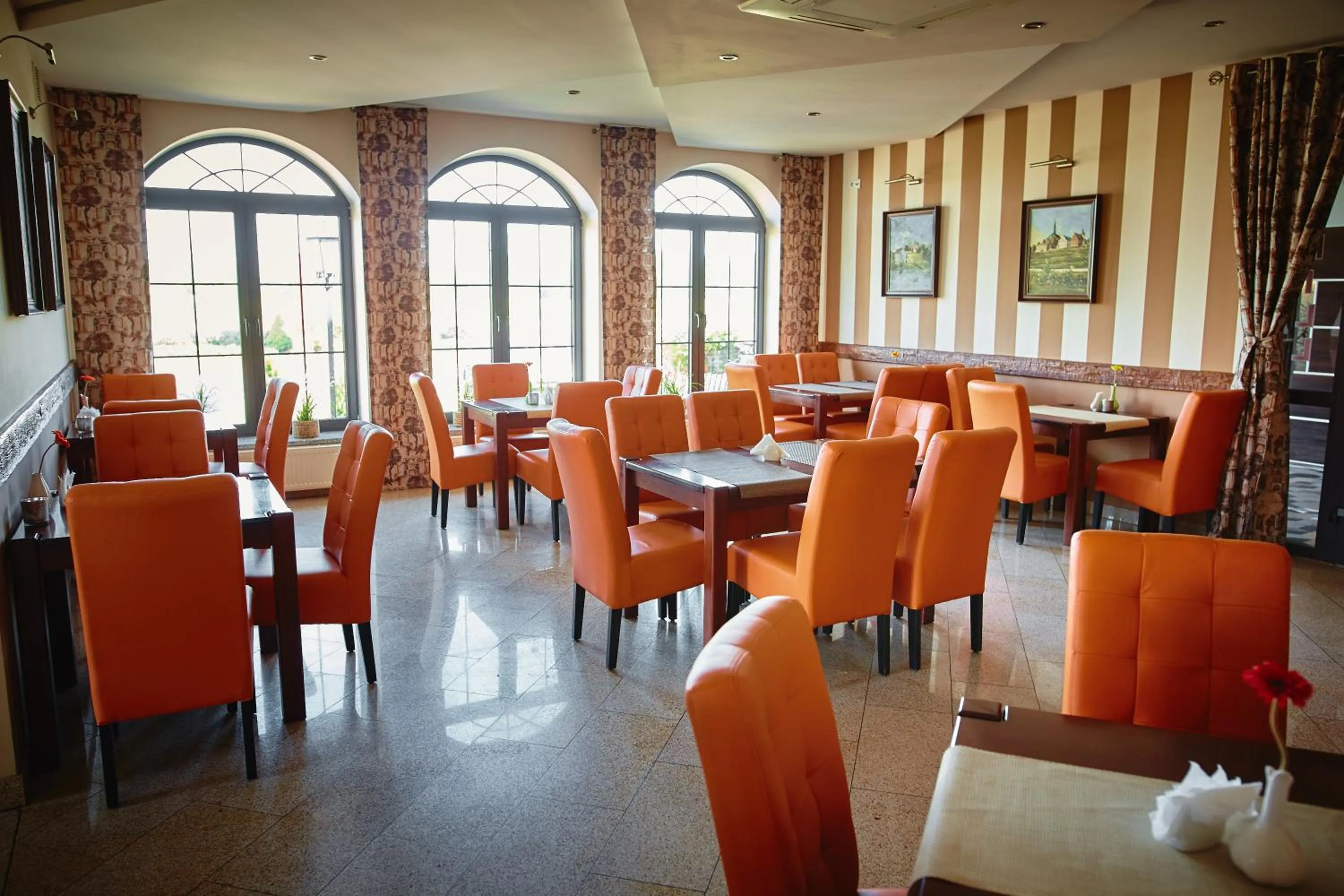 Restaurant/places to eat in Noclegi Grill Solo