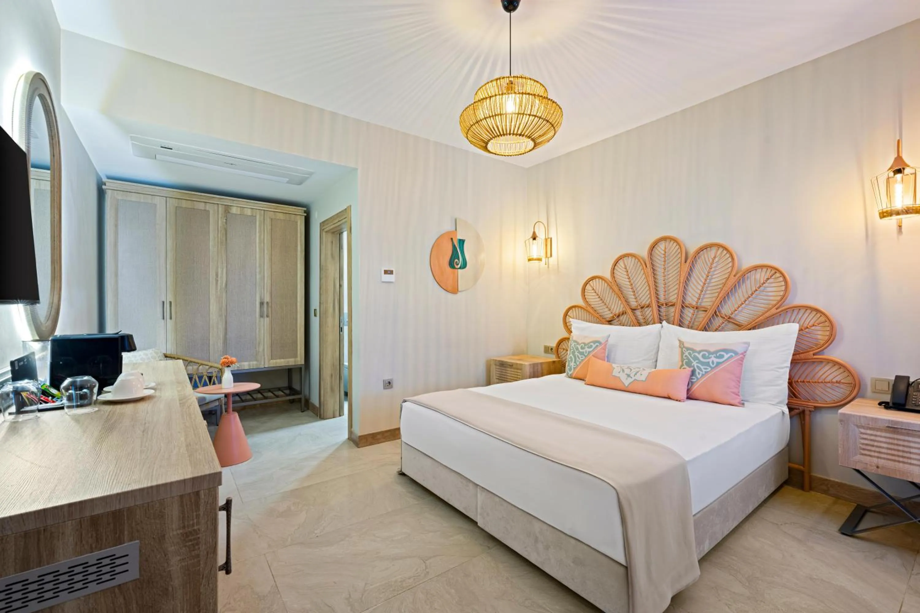 Photo of the whole room, Bed in Suum Bodrum Hotel & Beach - Adult Only