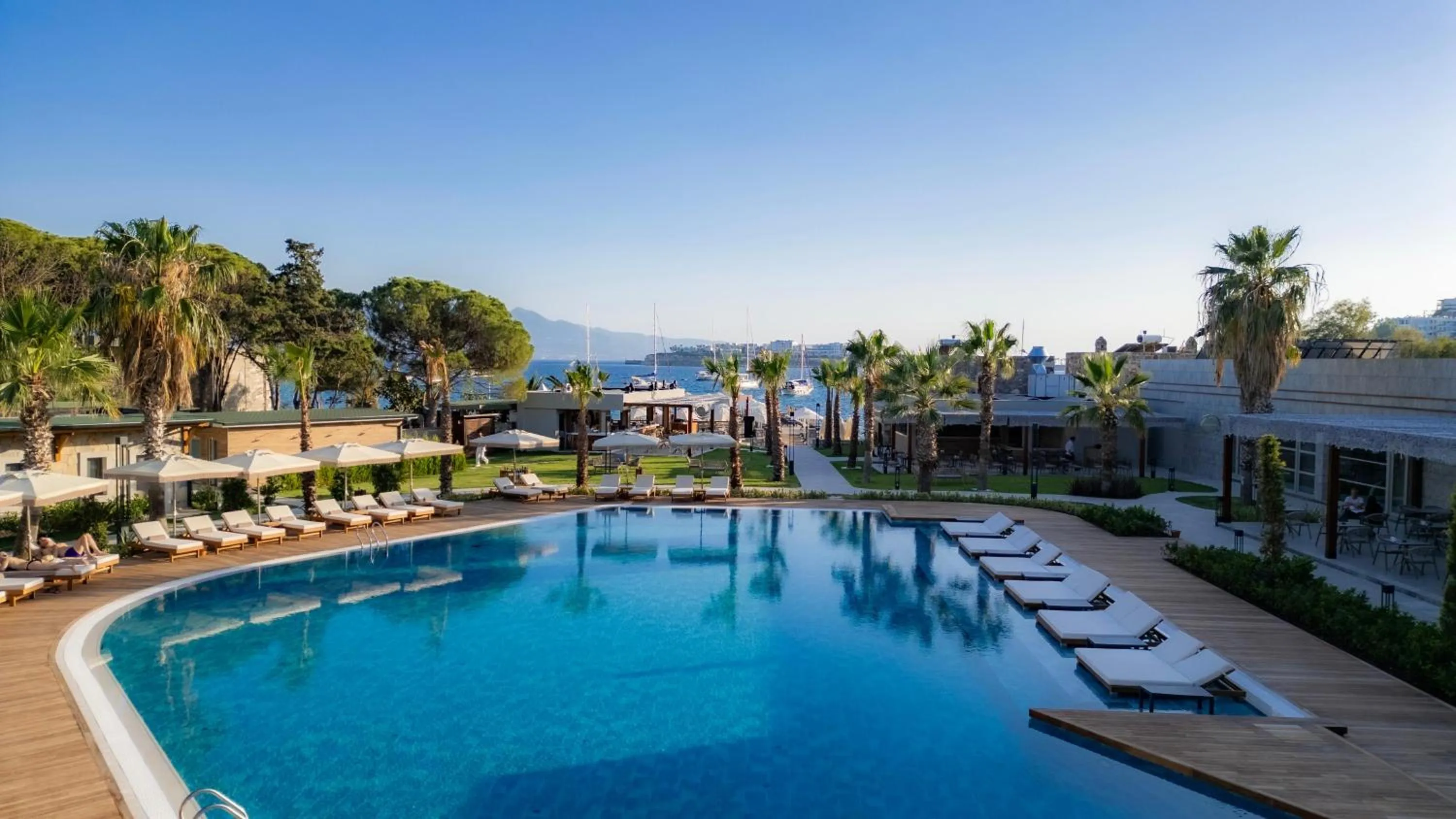 Swimming pool in Suum Bodrum Hotel & Beach - Adult Only