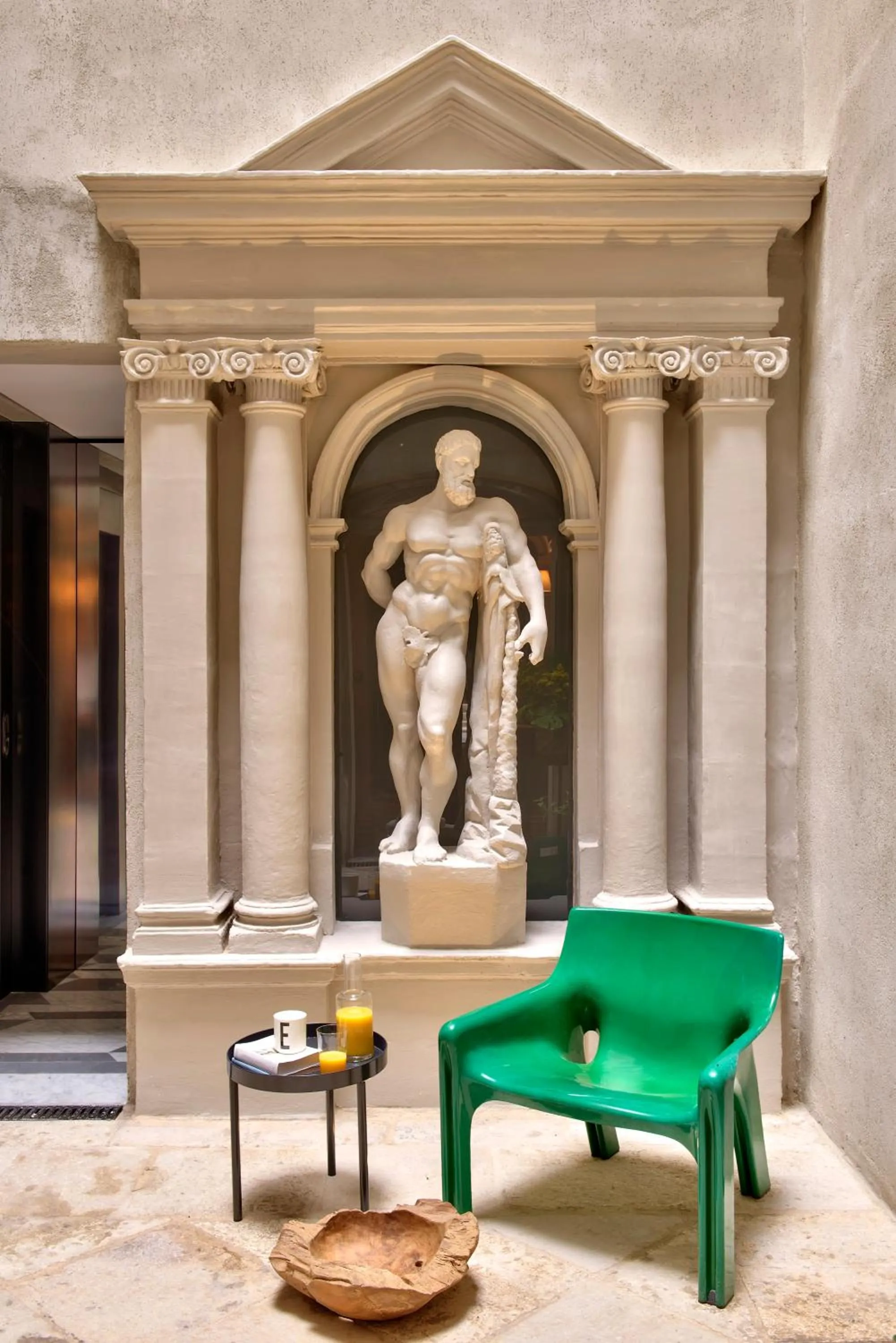 Drinks in Casa Ellul - Small Luxury Hotels of the World