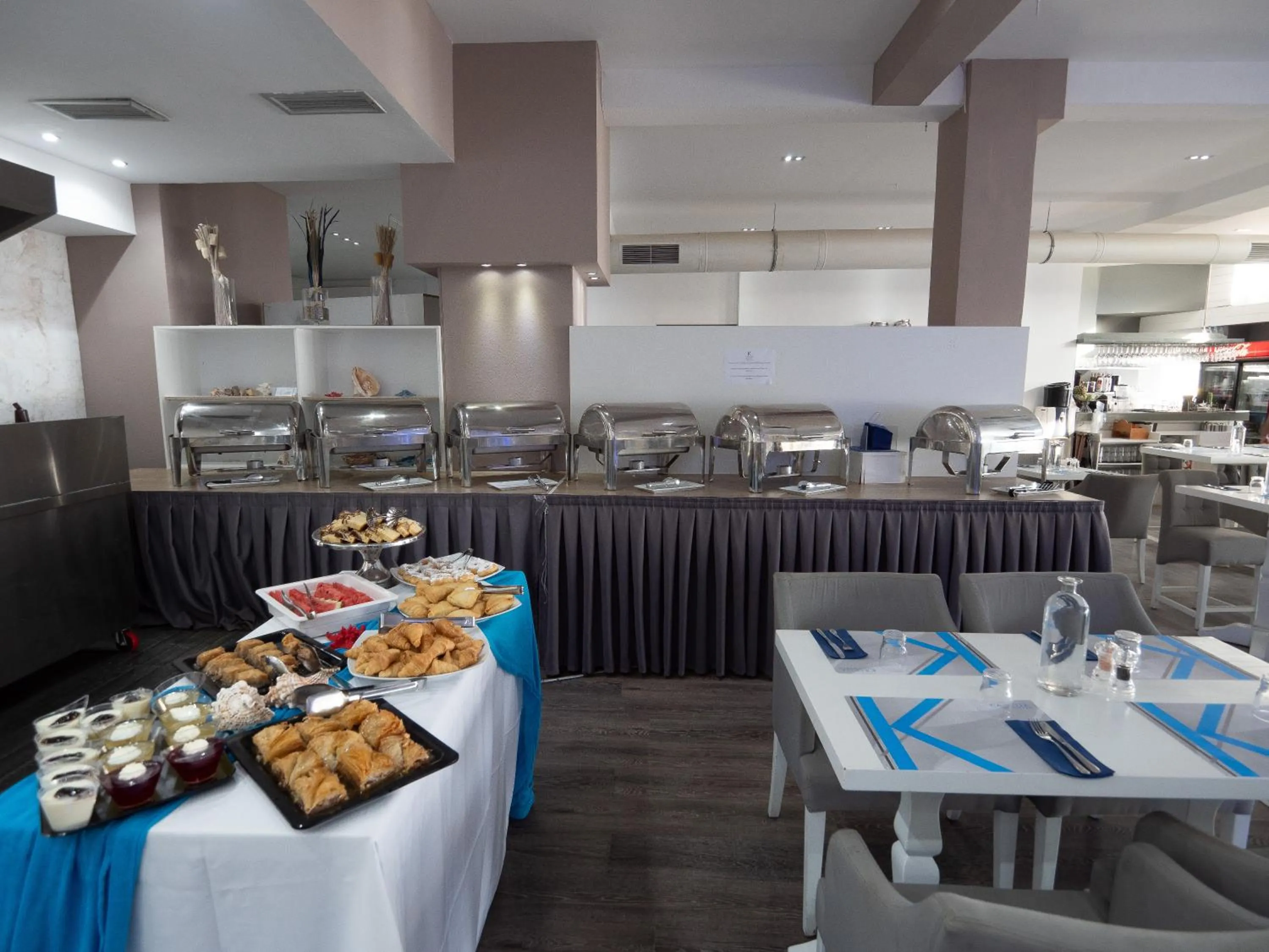 Buffet breakfast in Kahlua Boutique Hotel - Adults Only