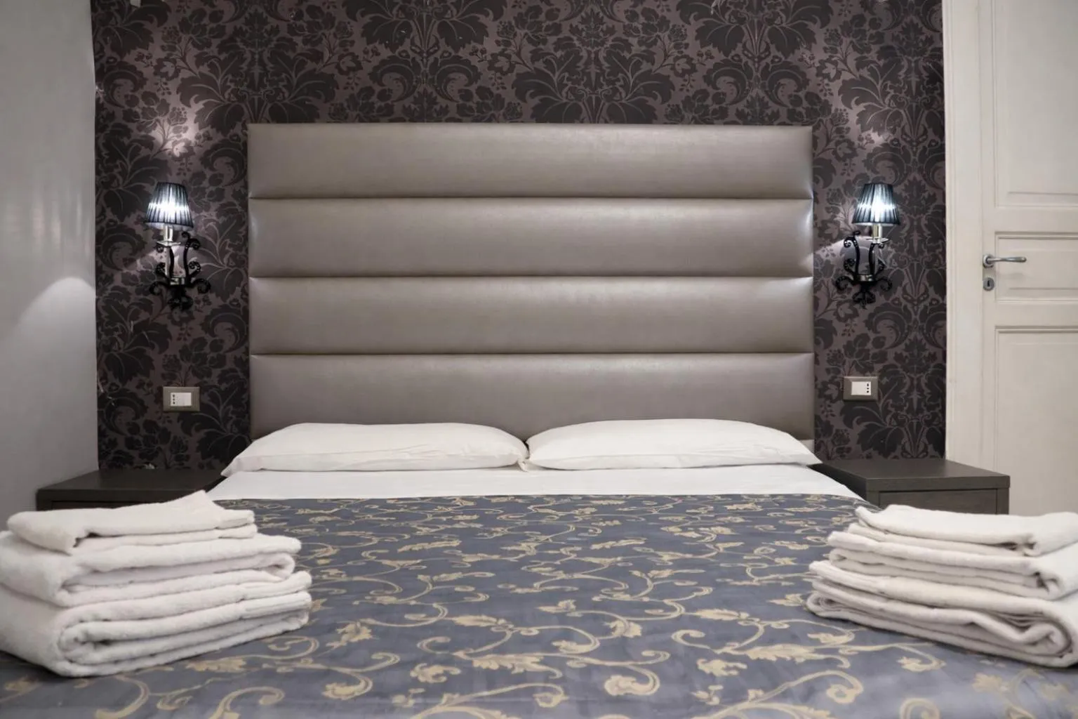 Bed in Opera Relais R&B