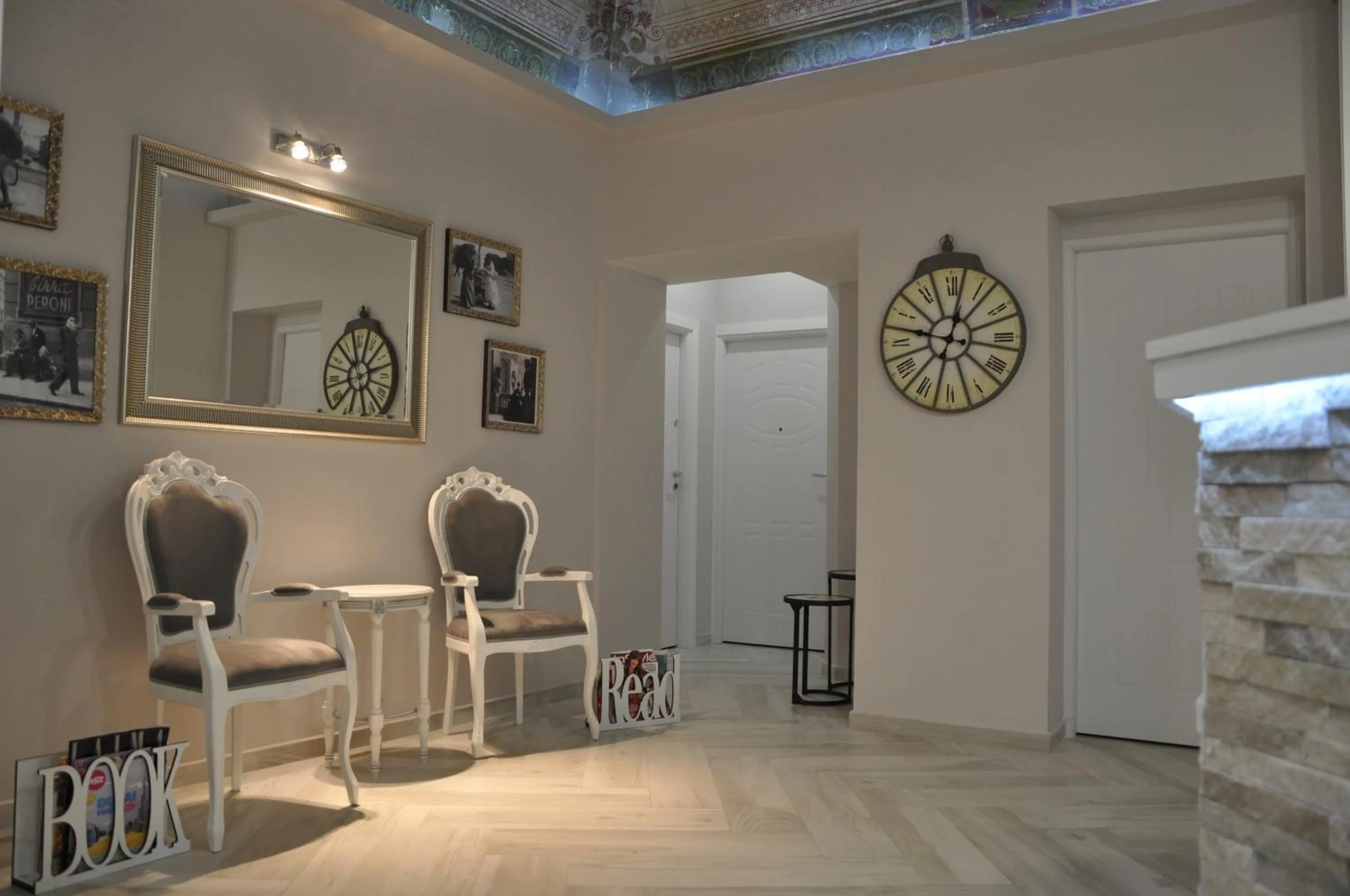 Lobby or reception in Il Corso Suite