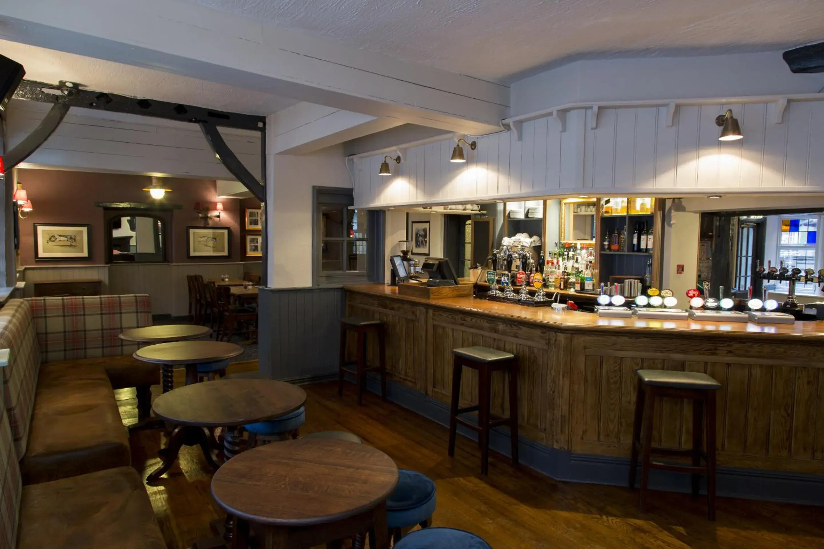Lounge or bar in The Old Bell - Warminster Lounge or bar in The Old Bell - Warminster