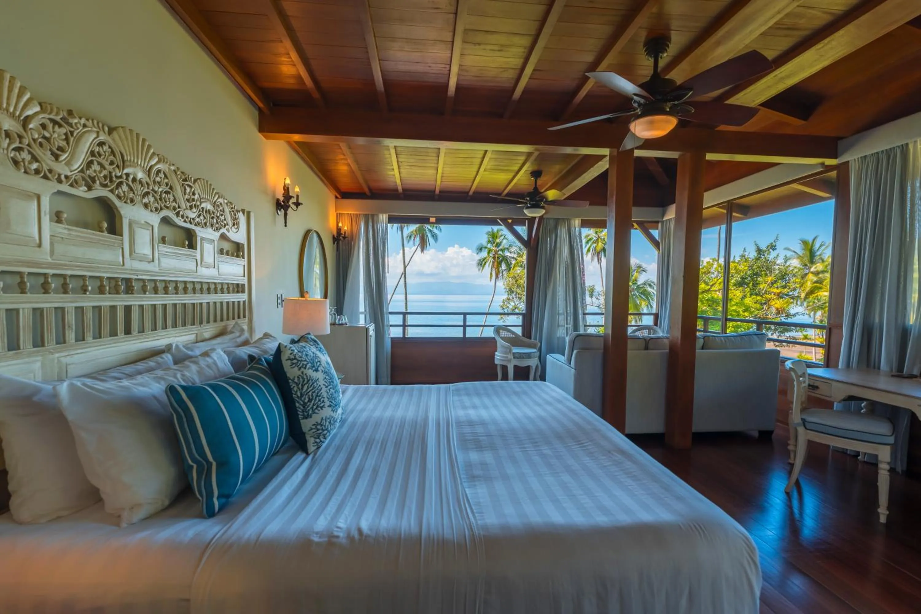 Deluxe Room in Playa Cativo Lodge