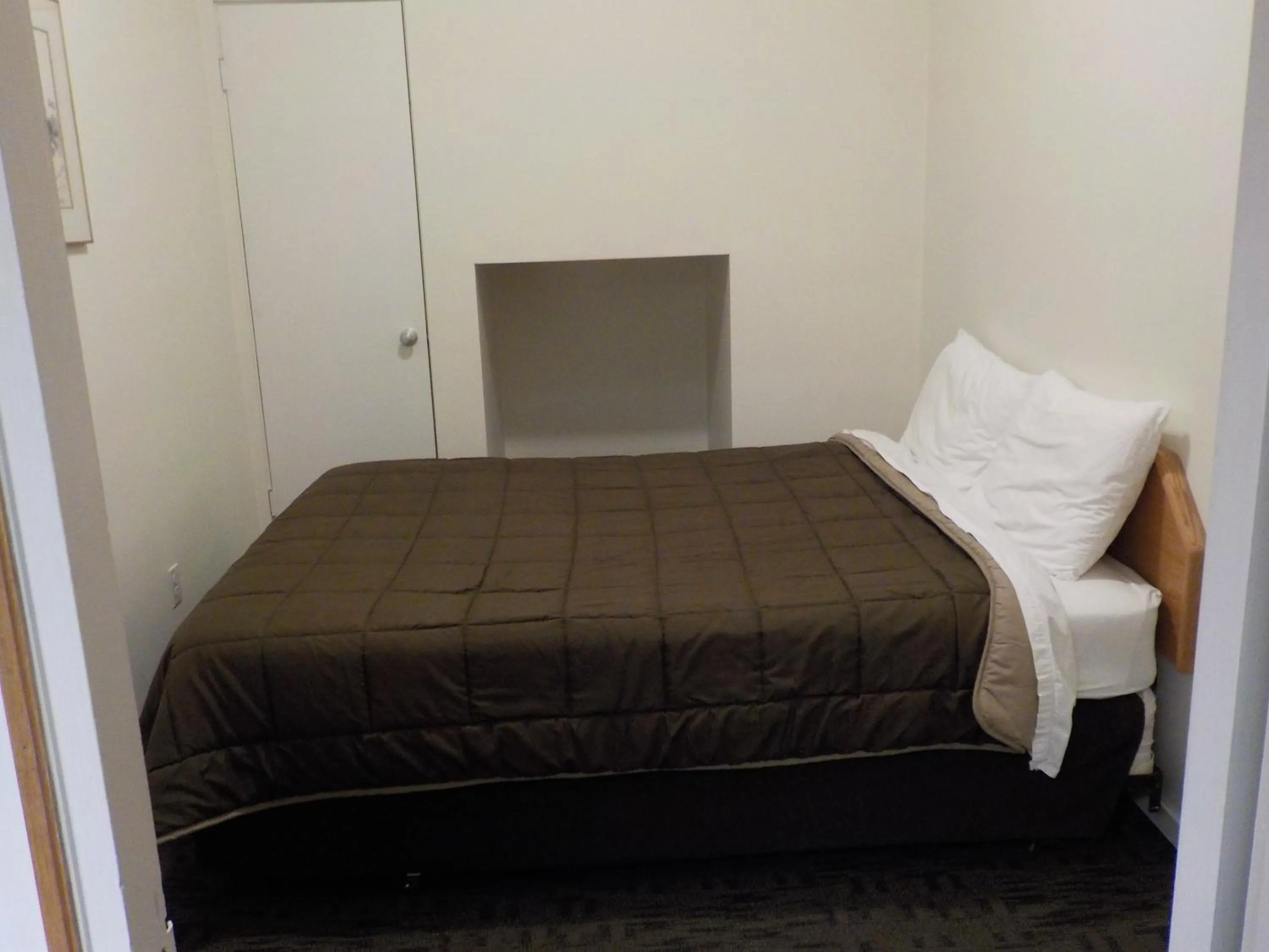 Vernon Hostel