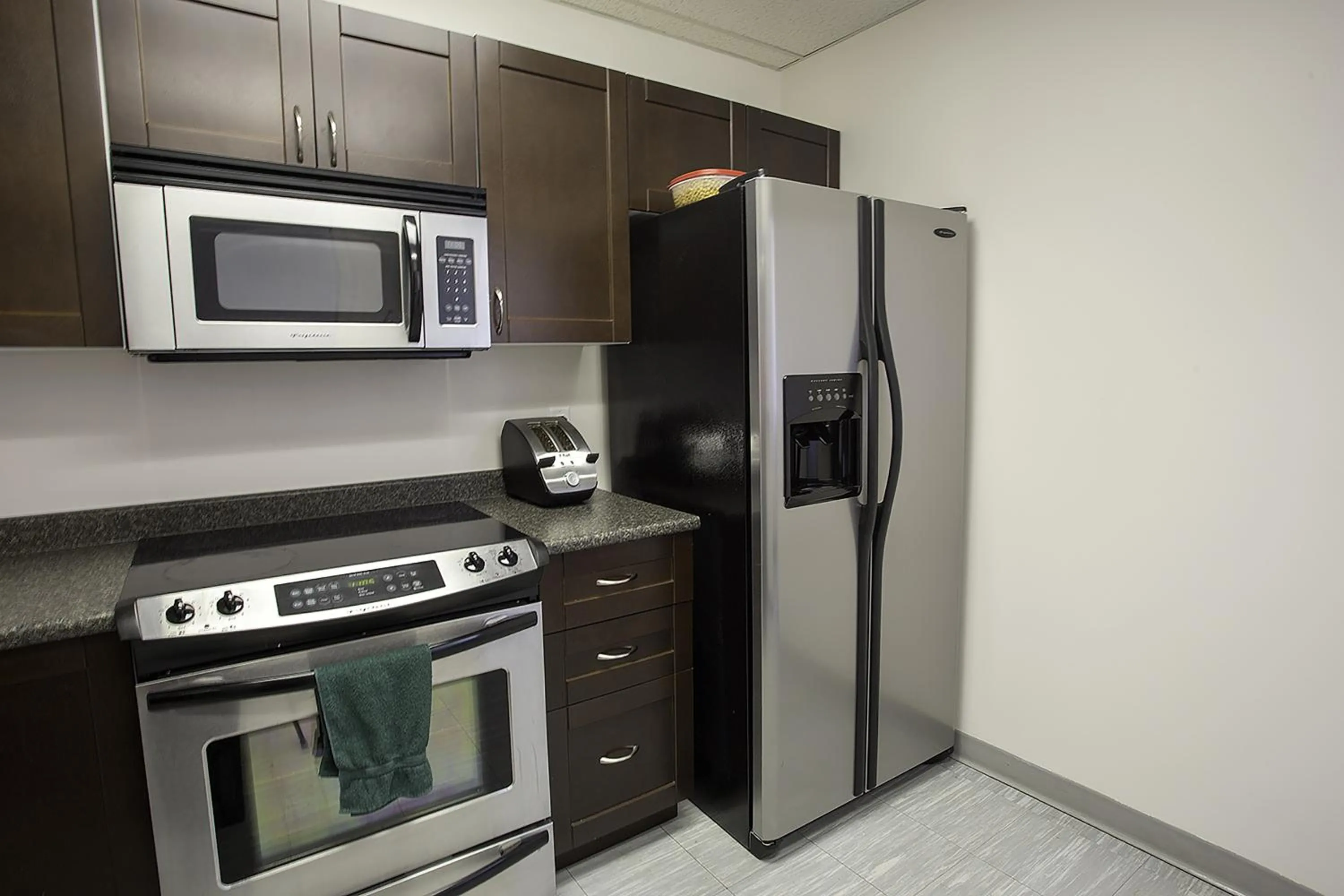 Communal kitchen in Vernon Hostel