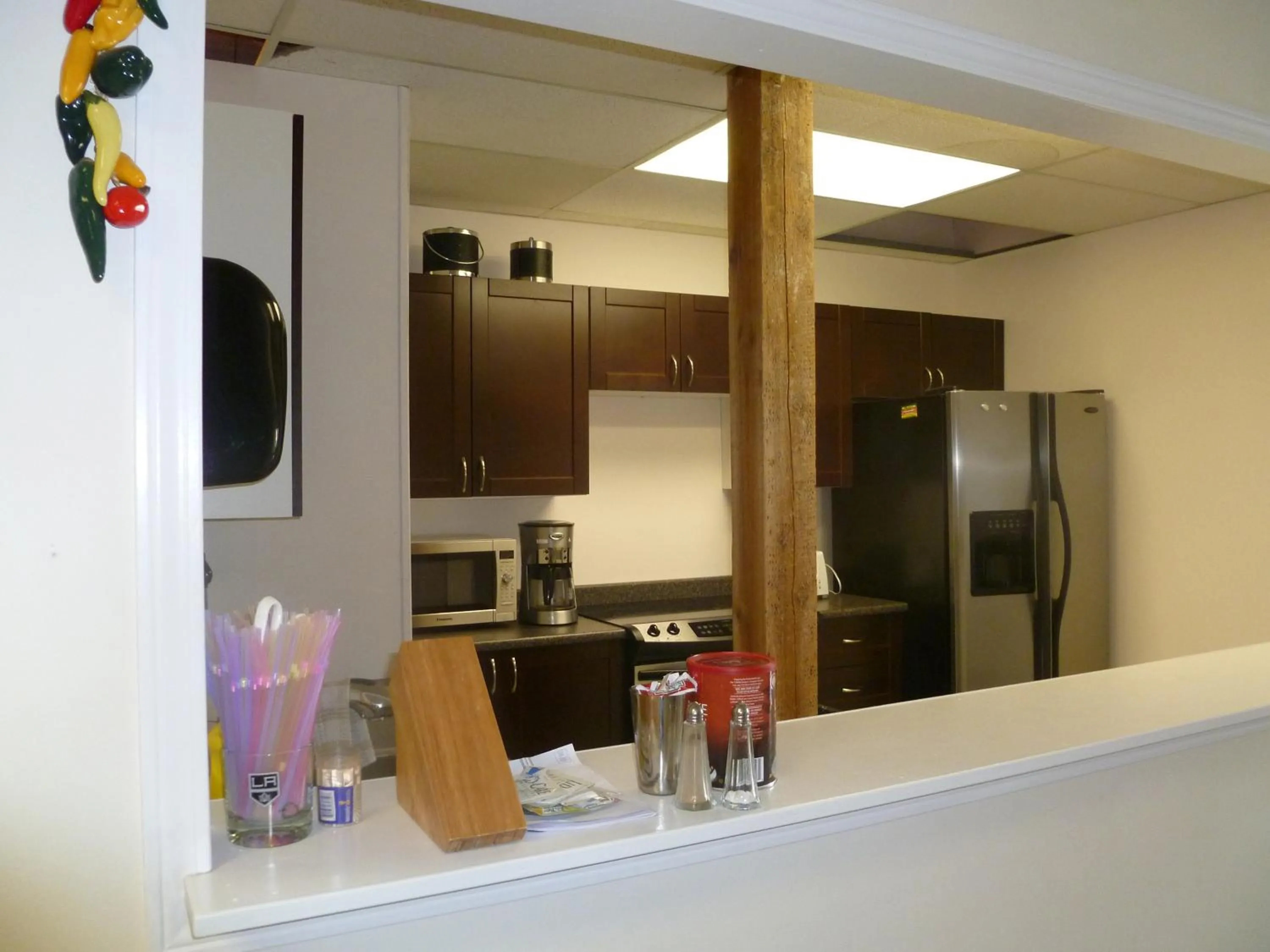 Communal kitchen in Vernon Hostel