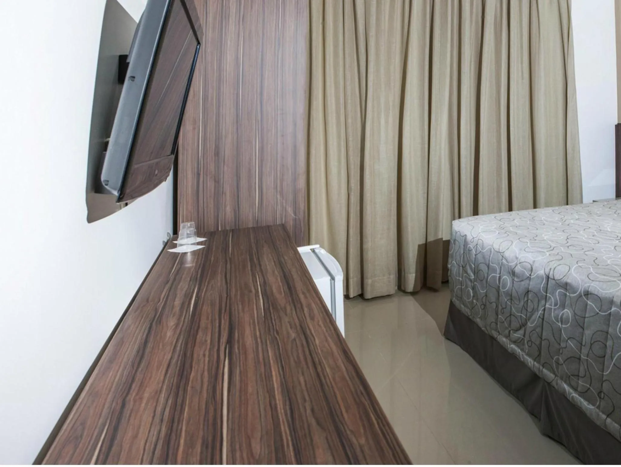 TV and multimedia, Bed in Hotel Abba Uno