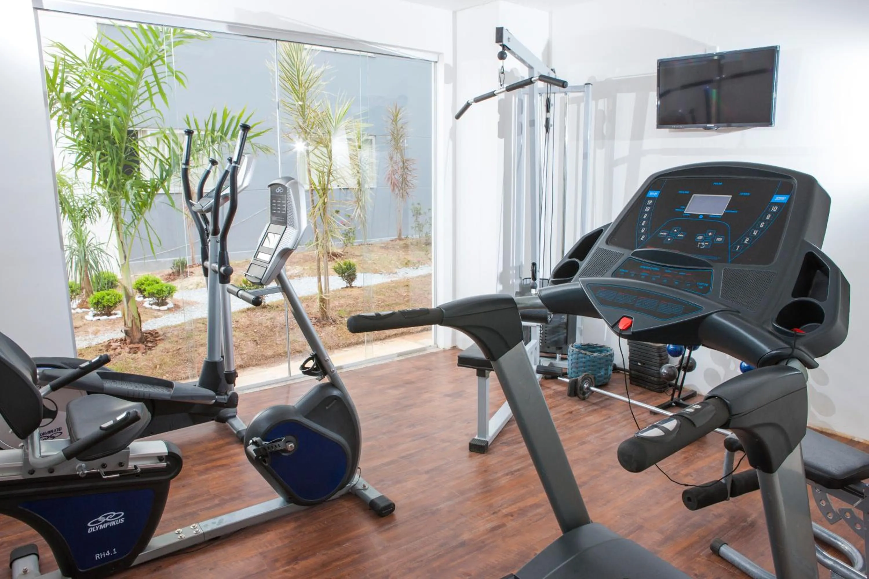 Fitness centre/facilities in Hotel Abba Uno