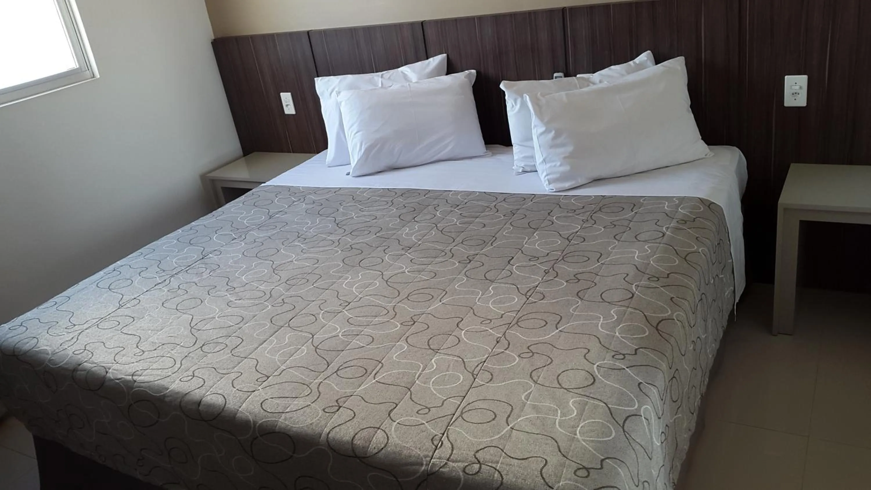 Bed in Hotel Abba Uno