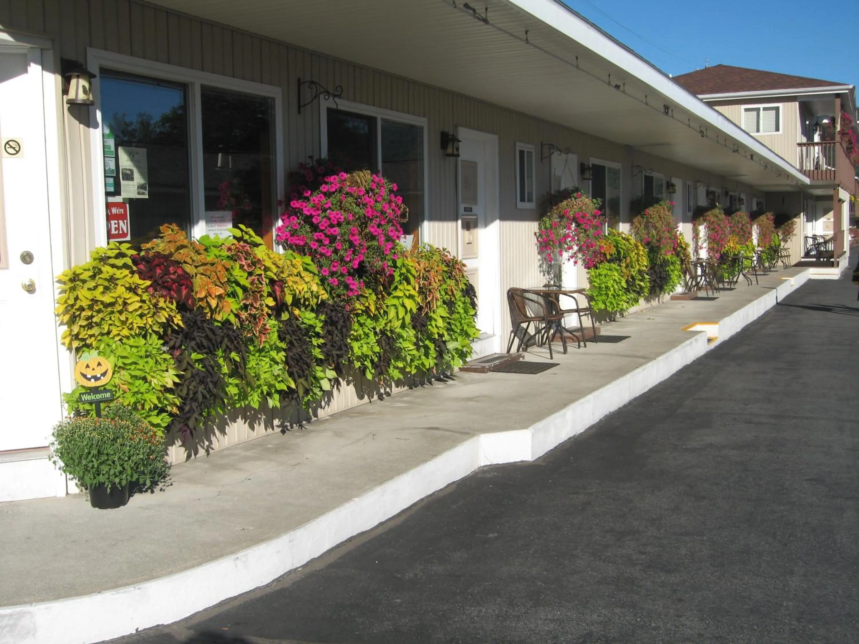 Property building in The Lake Motel